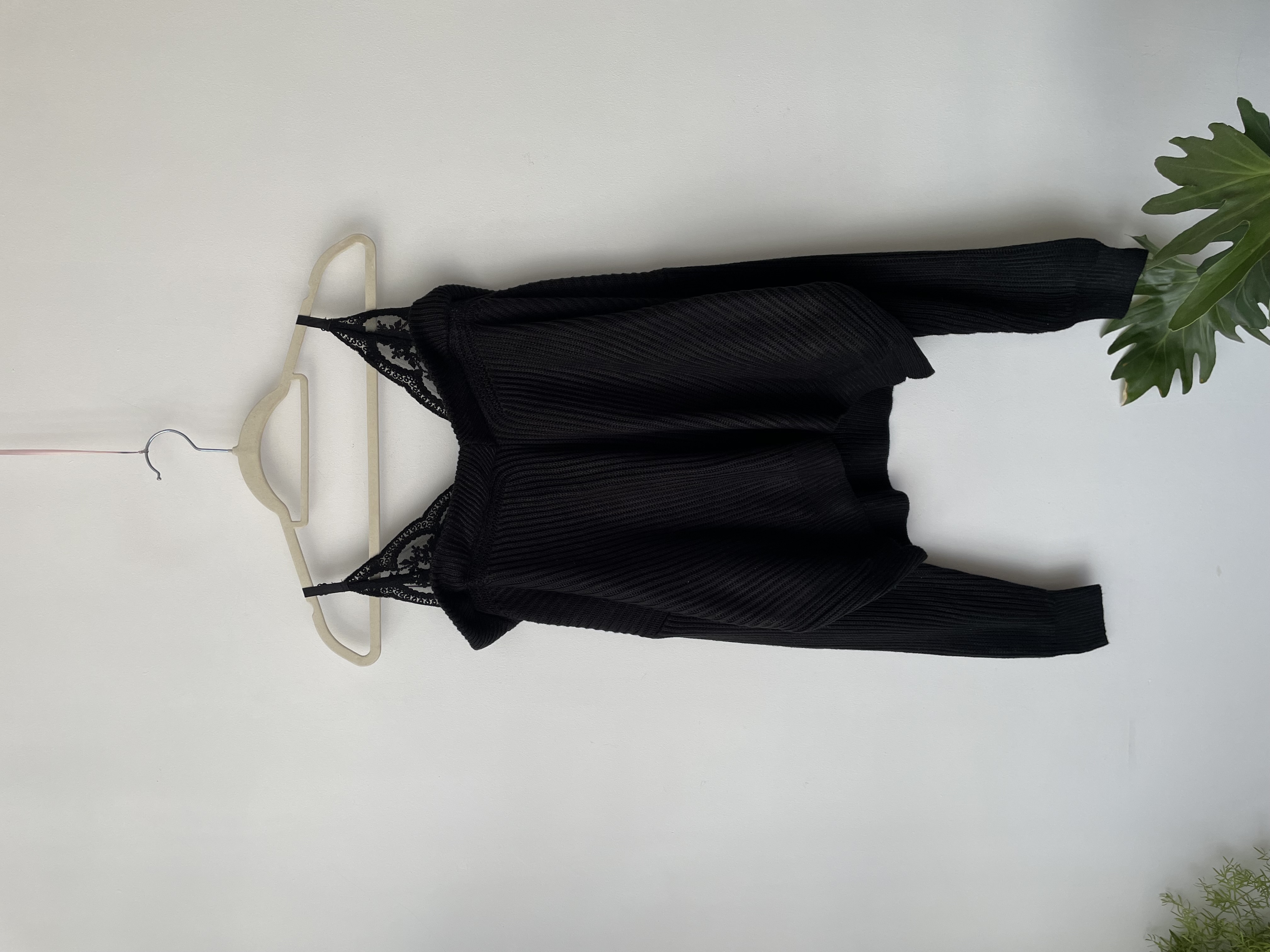 Sweater bralette. Talla: M 1
