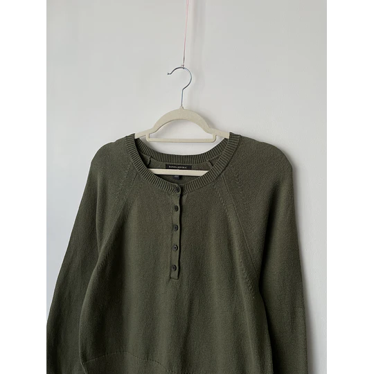 Sweater musgo. Talla: XS Oversized