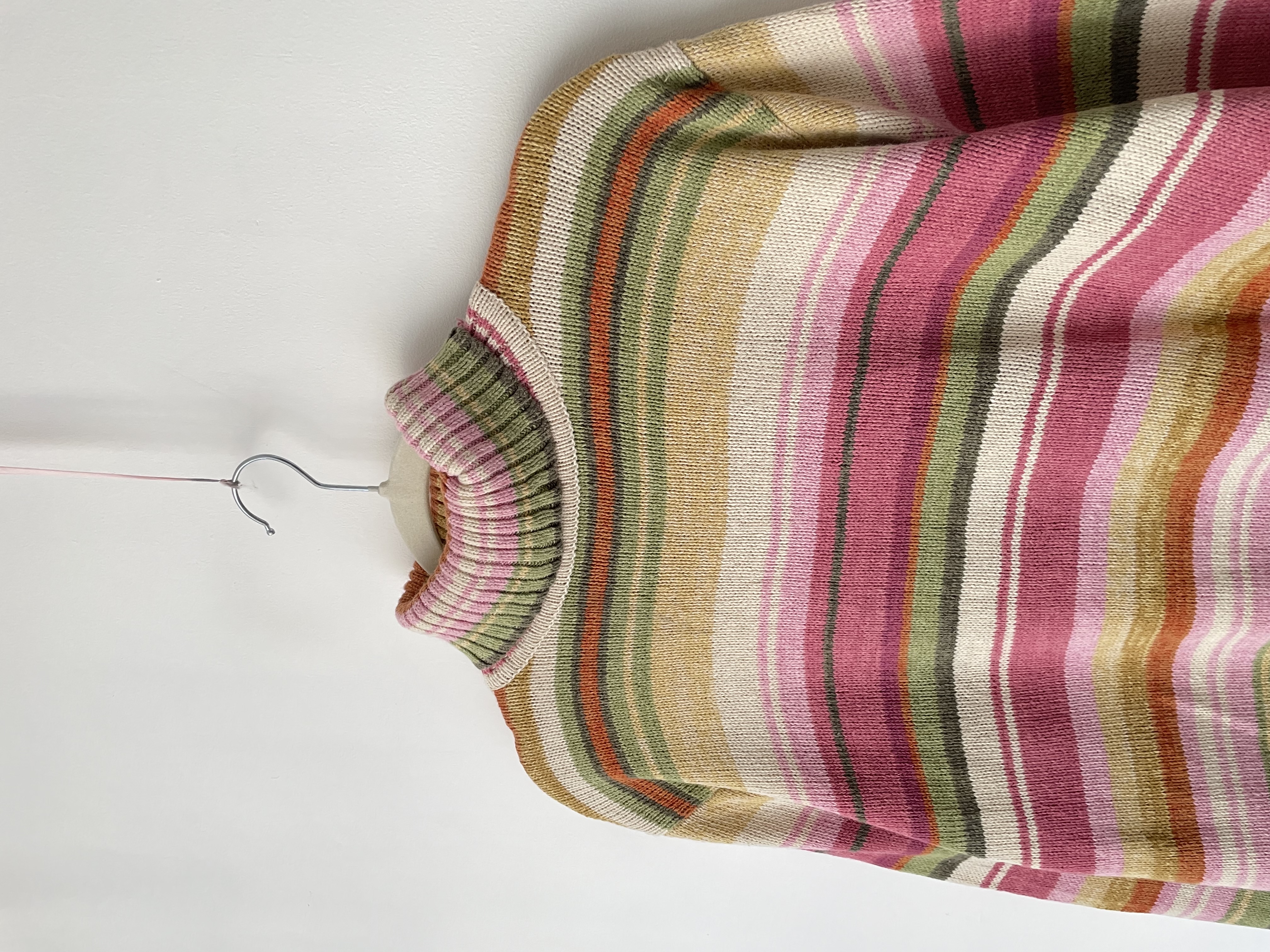 Sweater Vintage líneas. Talla: L 2