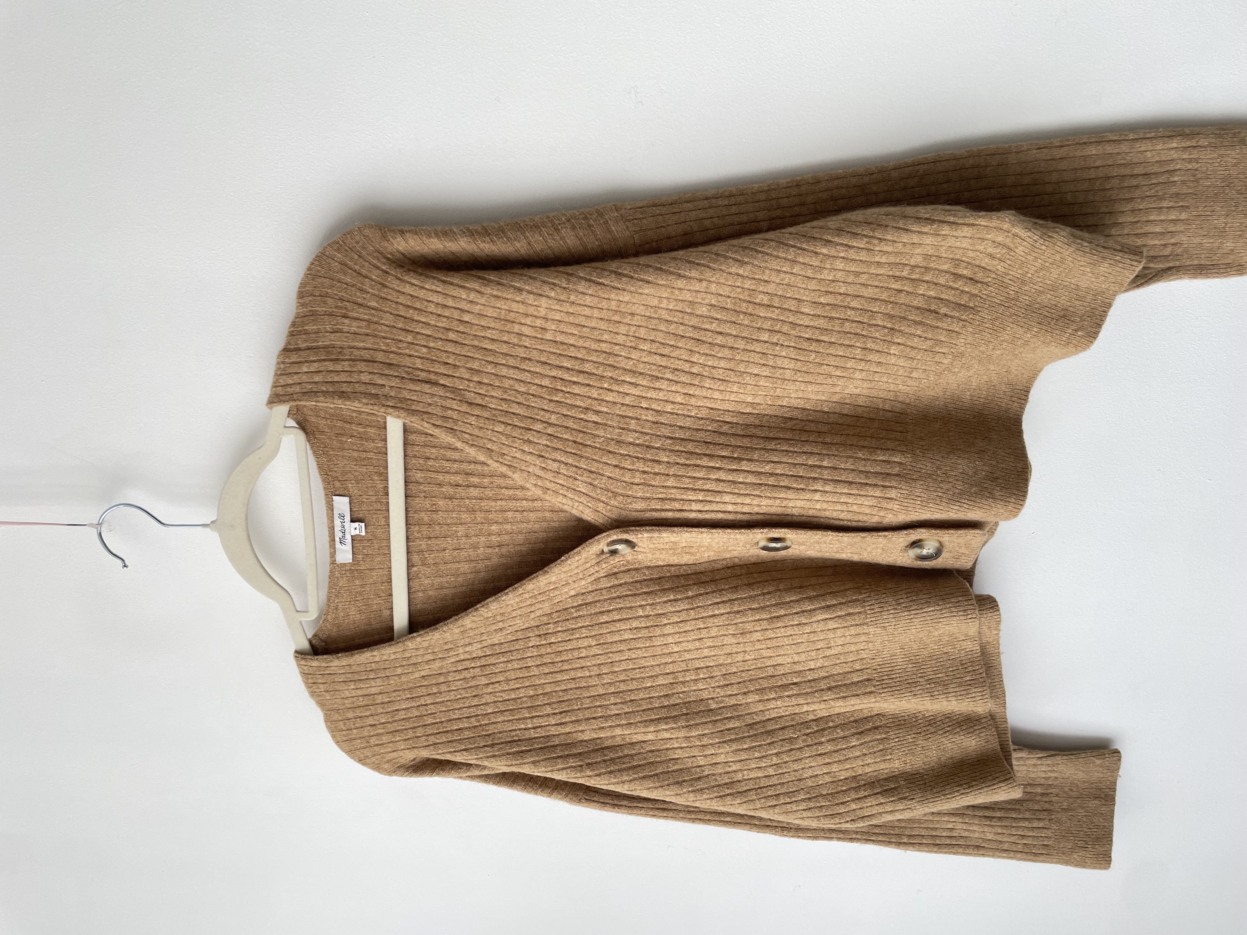 Cárdigan camel lana/alpaca. Talla: M oversized 2