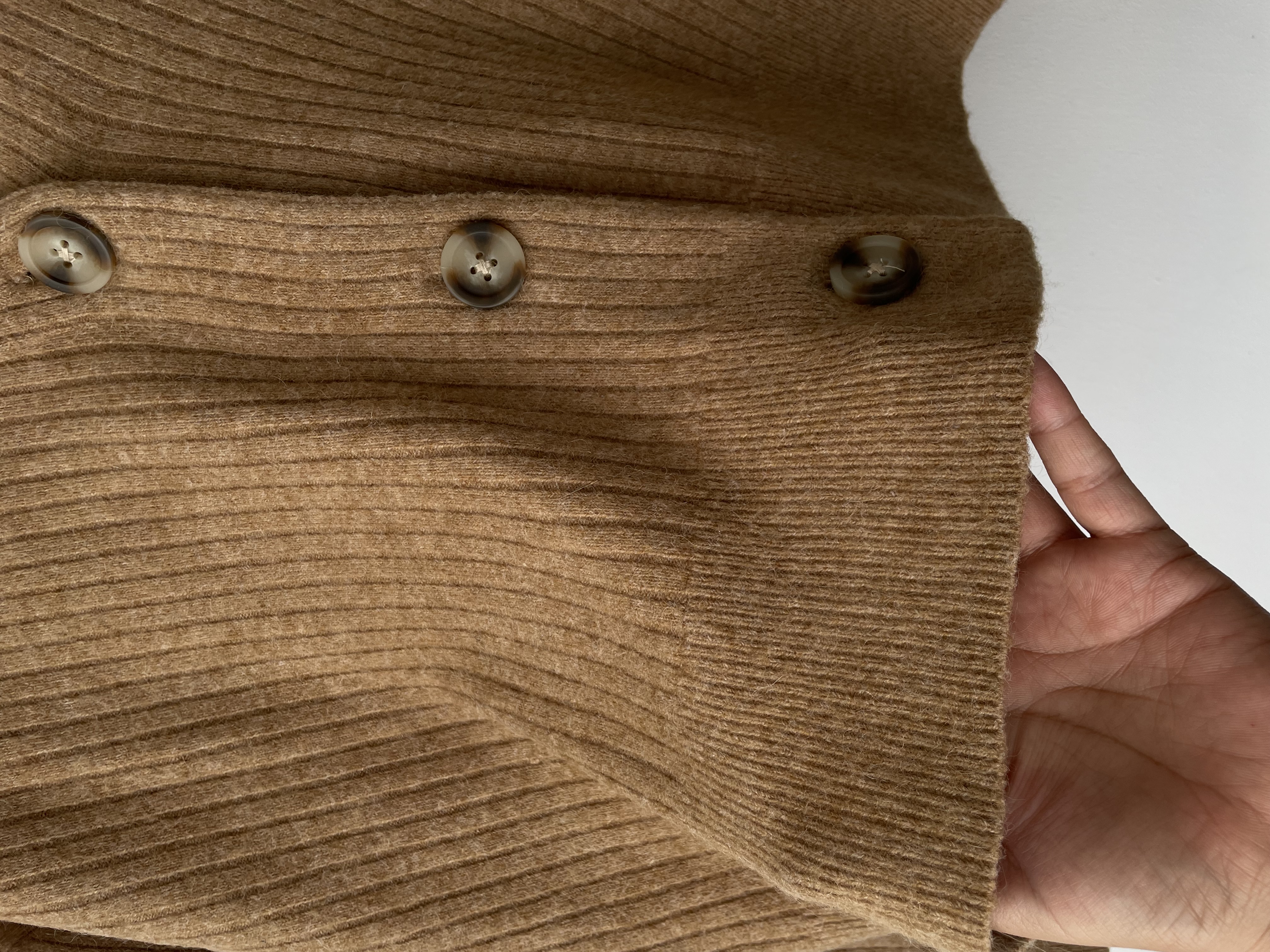 Cárdigan camel lana/alpaca. Talla: M oversized 3