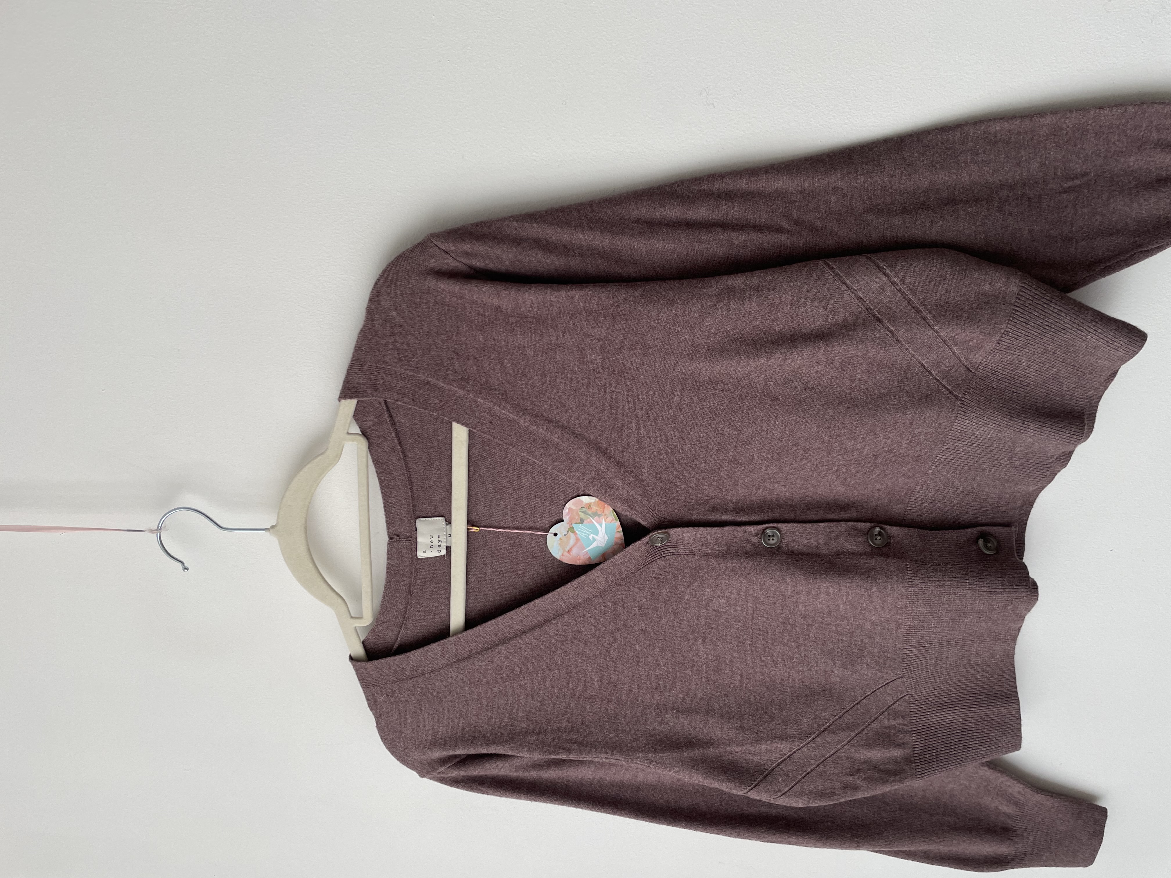 Cárdigan púrpura. Talla: M 3