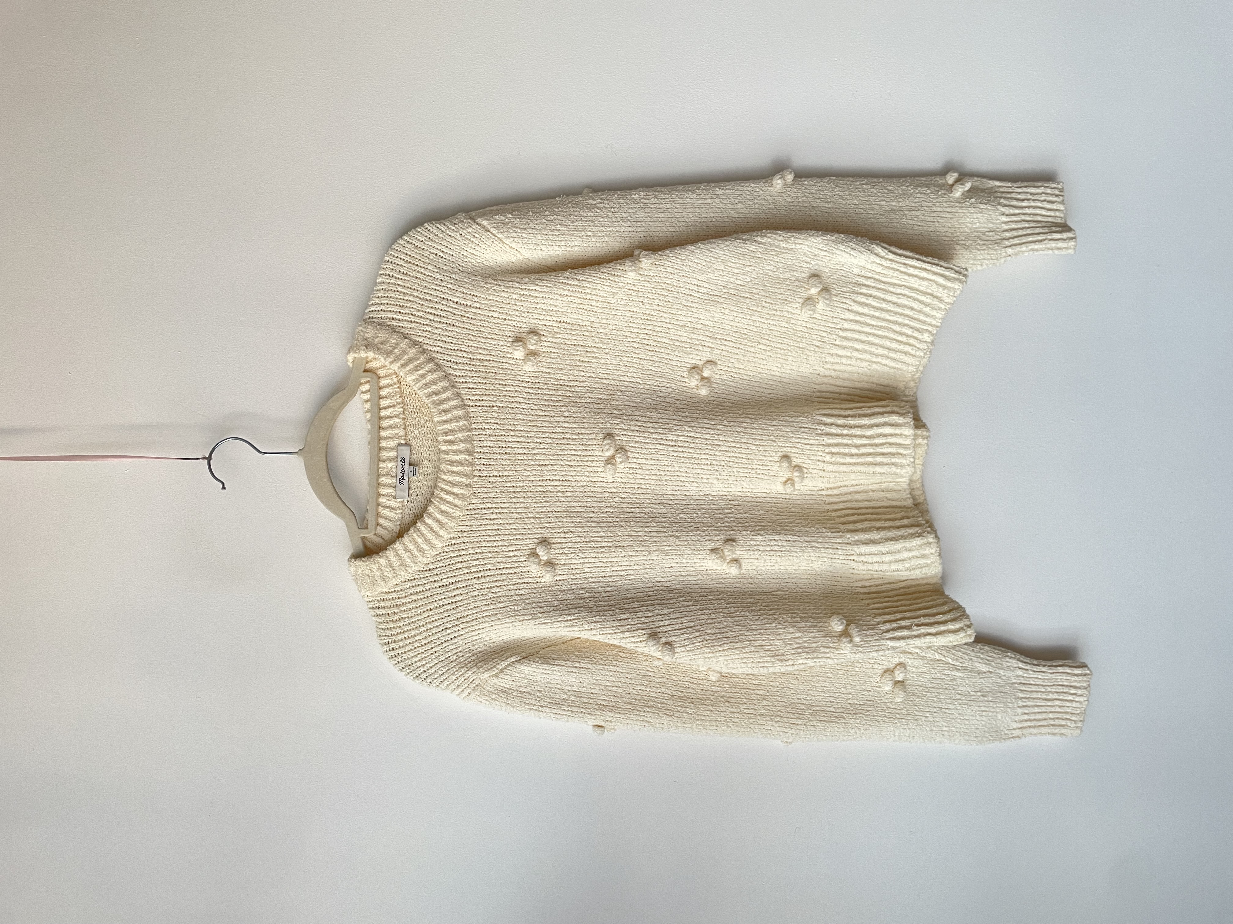 Sweater pompones. Talla: S holgado 1