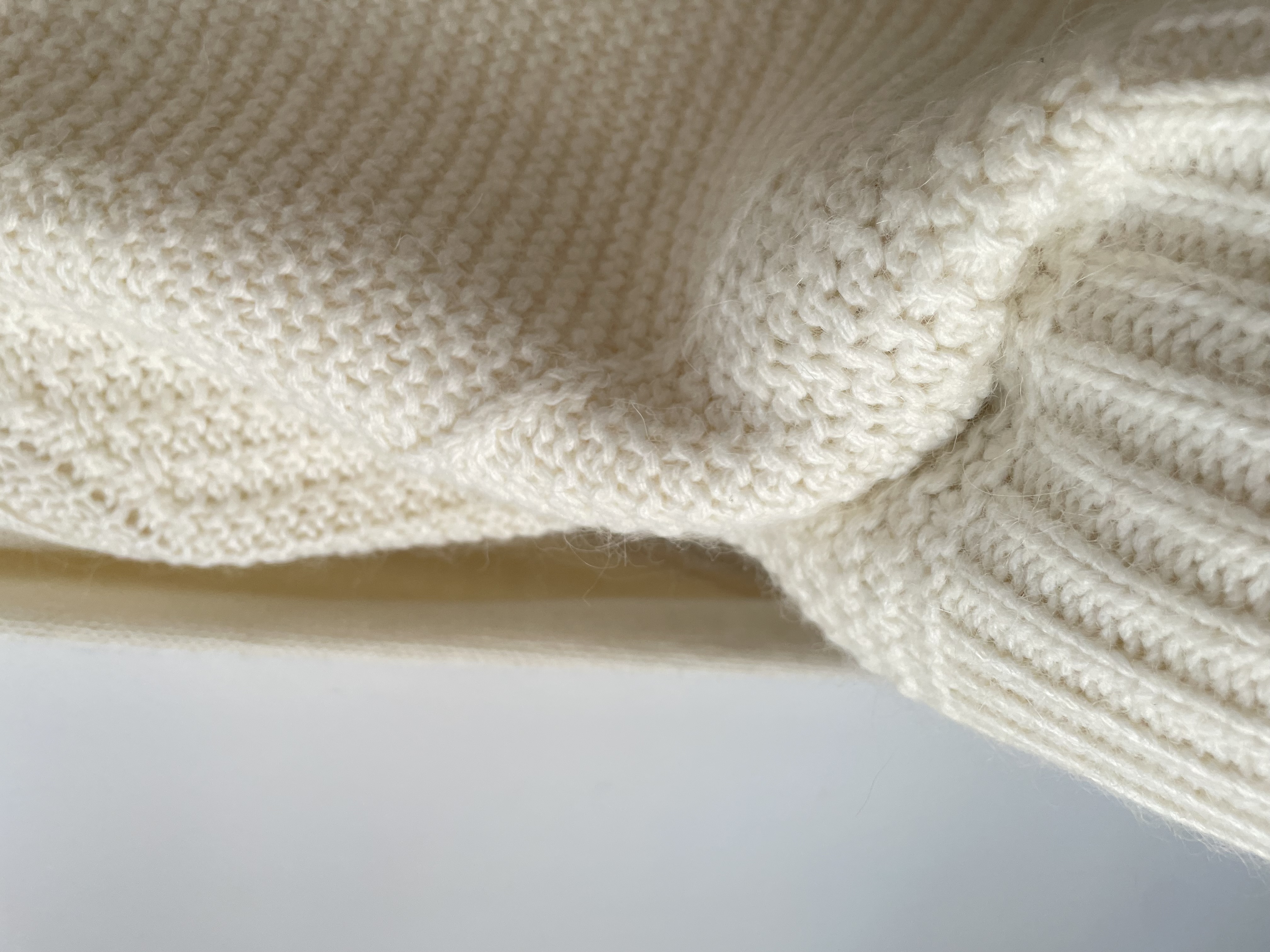 Sweater lana/alpaca. Talla: L (m/l) 3