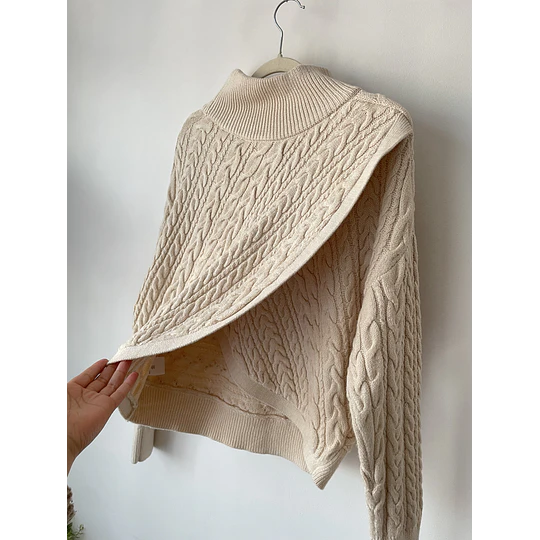 Sweater trenza. Talla: M