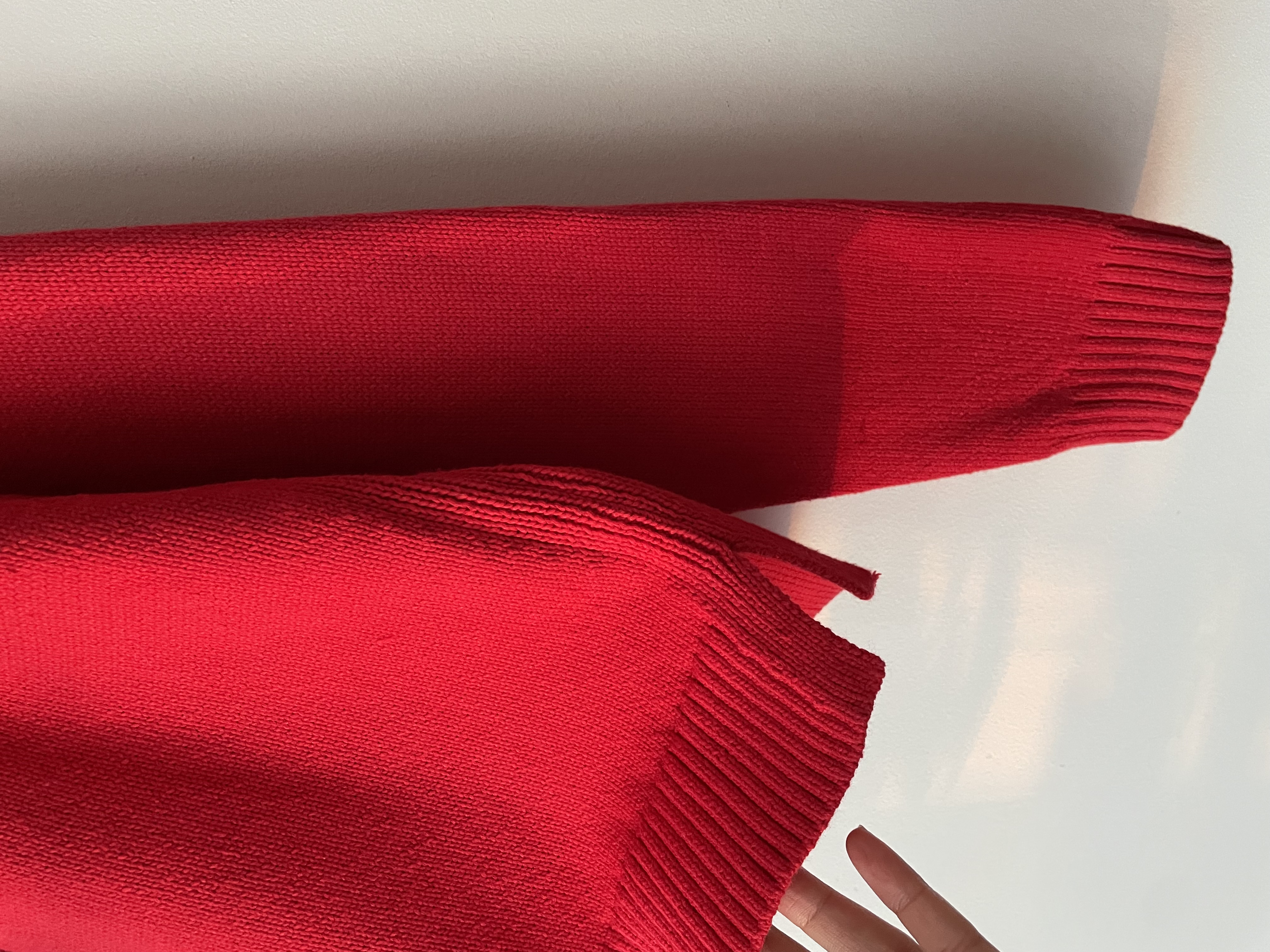 Cardigan rojo. Talla: M 3