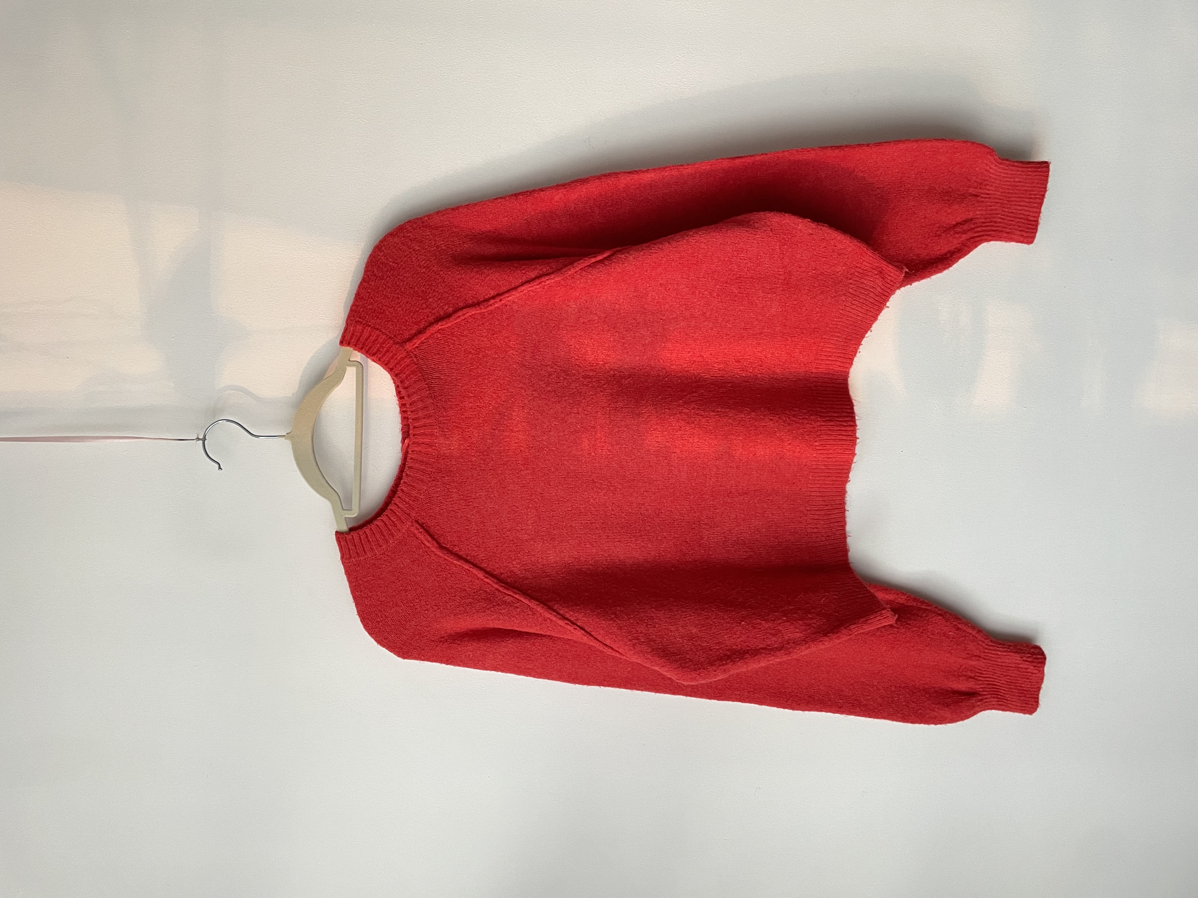 Sweater naranja. Talla; M 1