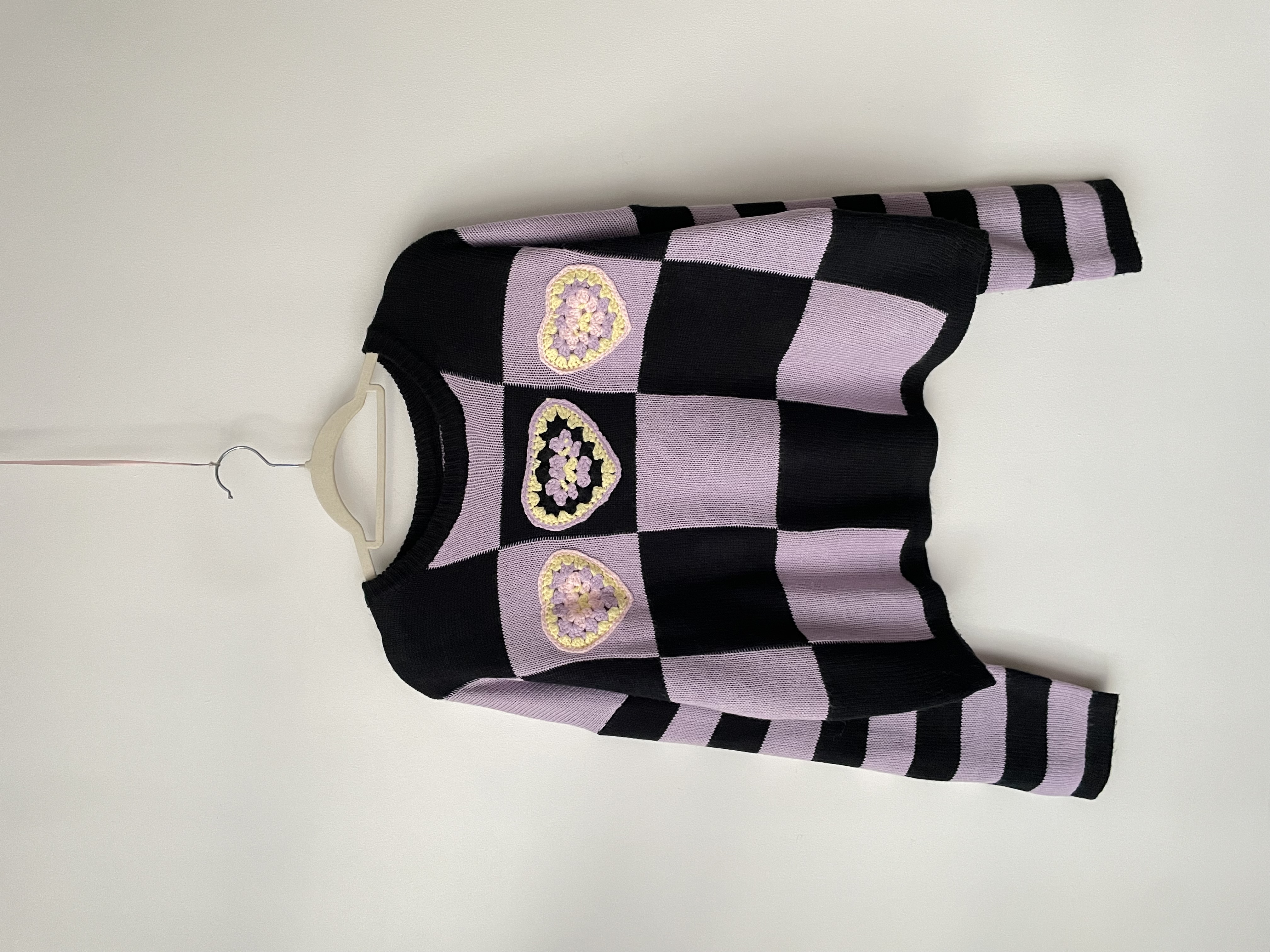Sweater ajedrez morado. Talla: M (L)  1