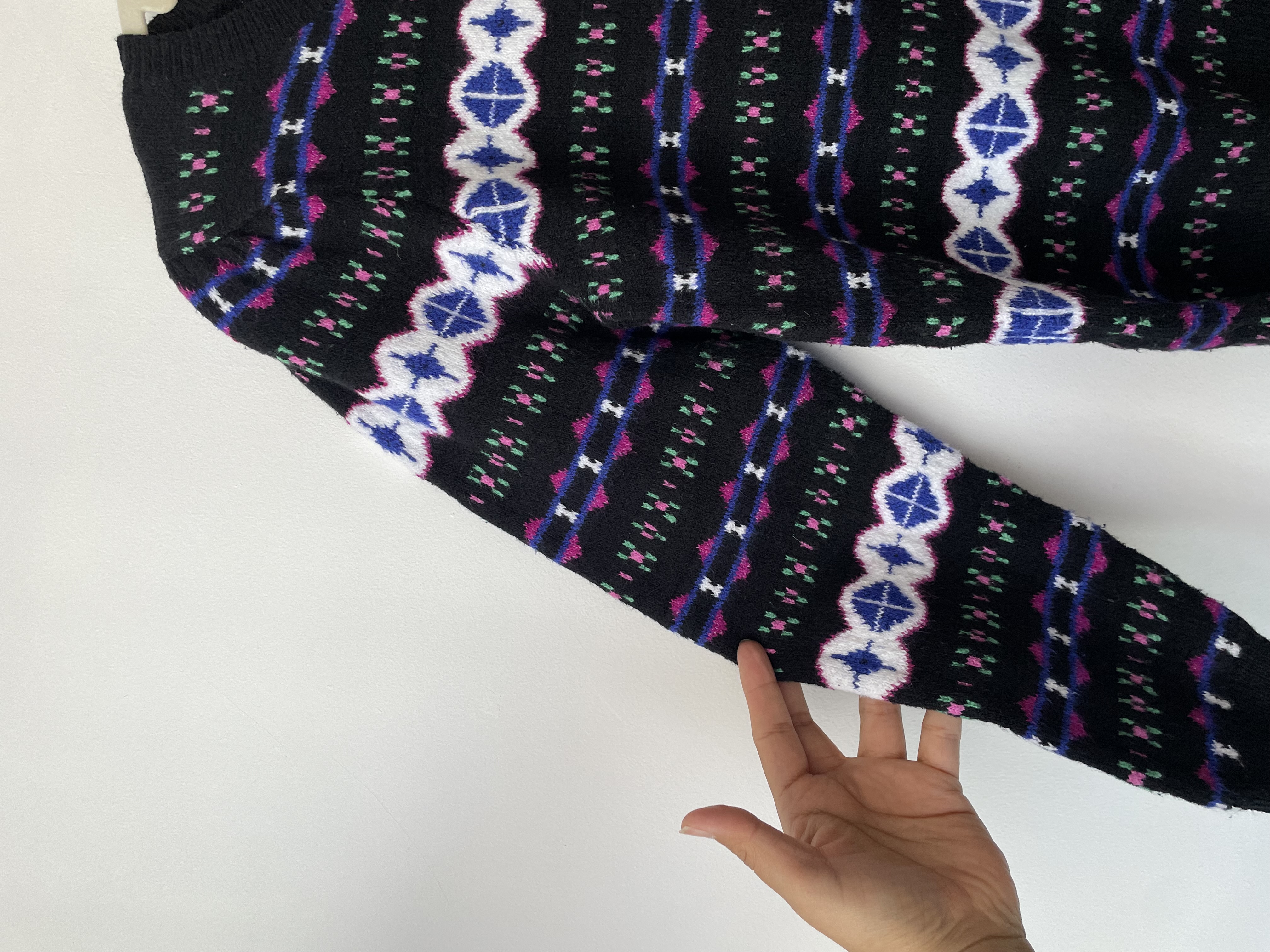 Sweater nordic. Talla: S 2