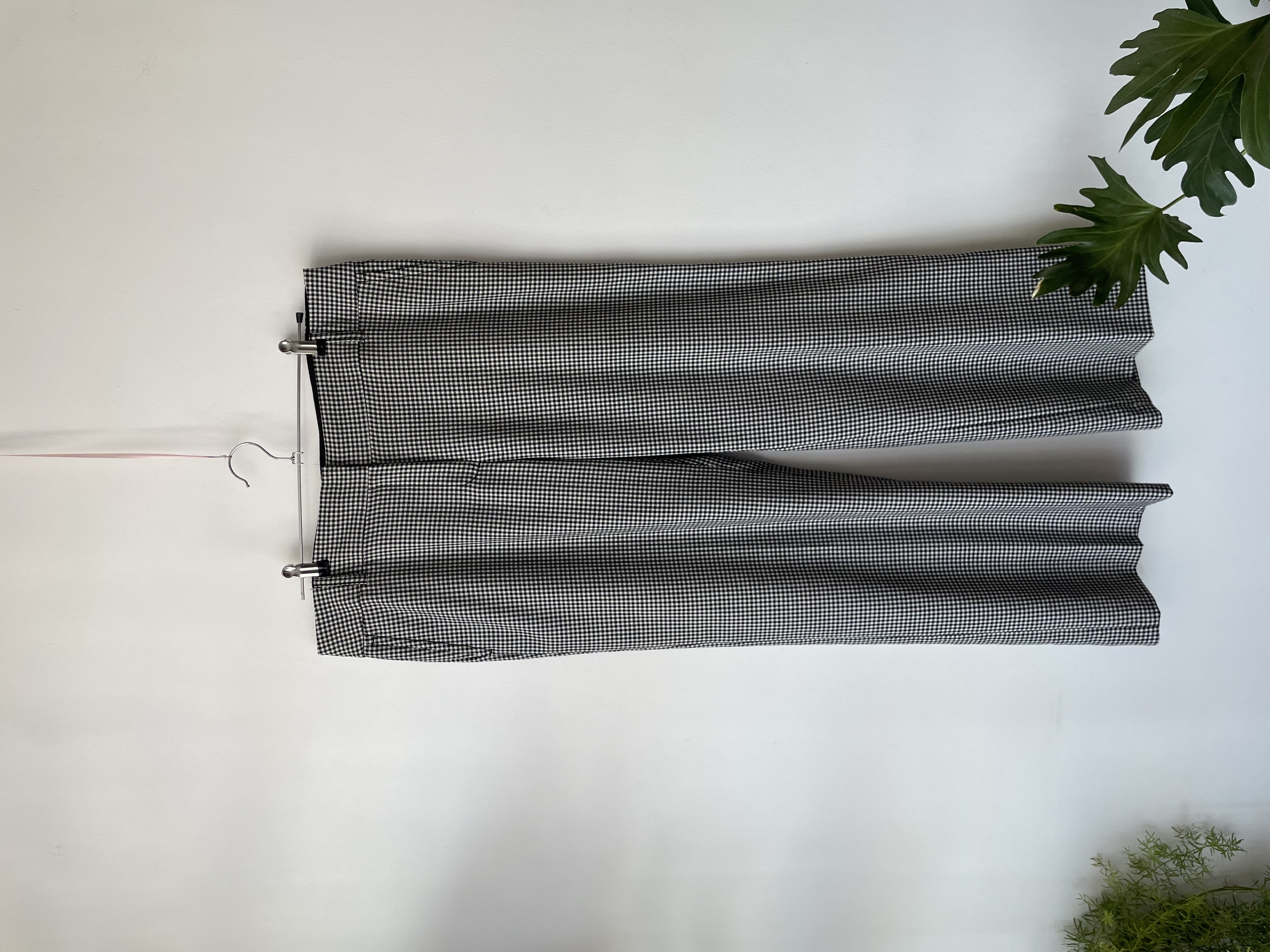 Pants pata de gallo. Talla: 16 (46)  1