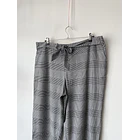 Pantalón Gales. Talla: 18 (48)  4