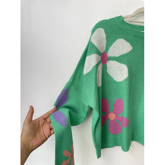 Sweater flores. Talla: L