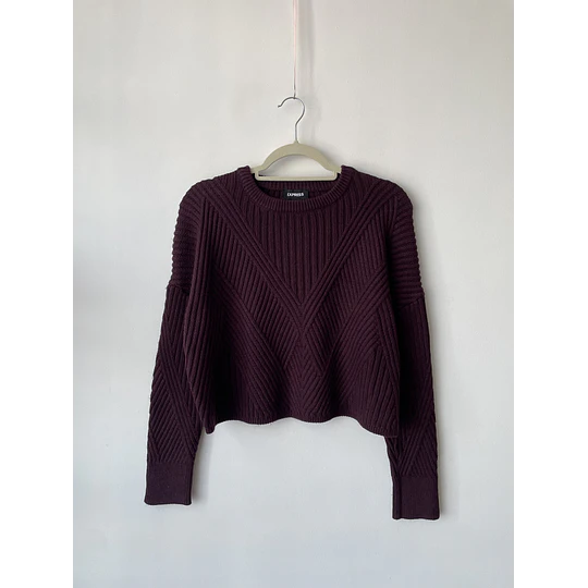 Sweater vino. Talla: S holgado