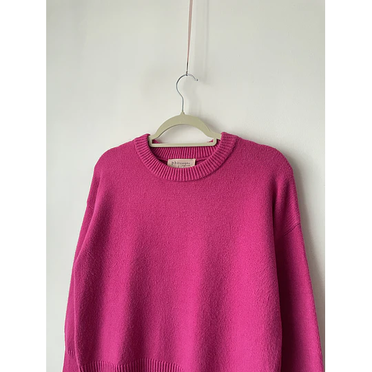 Sweater fucsia. Talla: S holgado