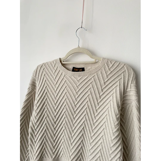 Sweater chevrón. Talla: M chico (S)
