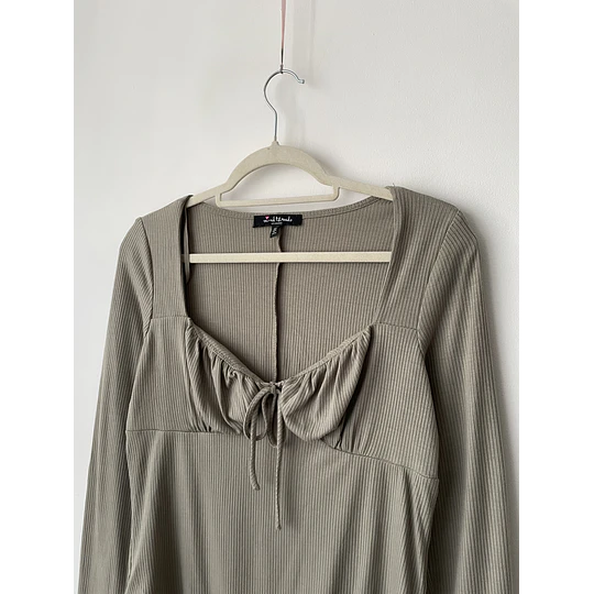 Body verde.  Talla: XL
