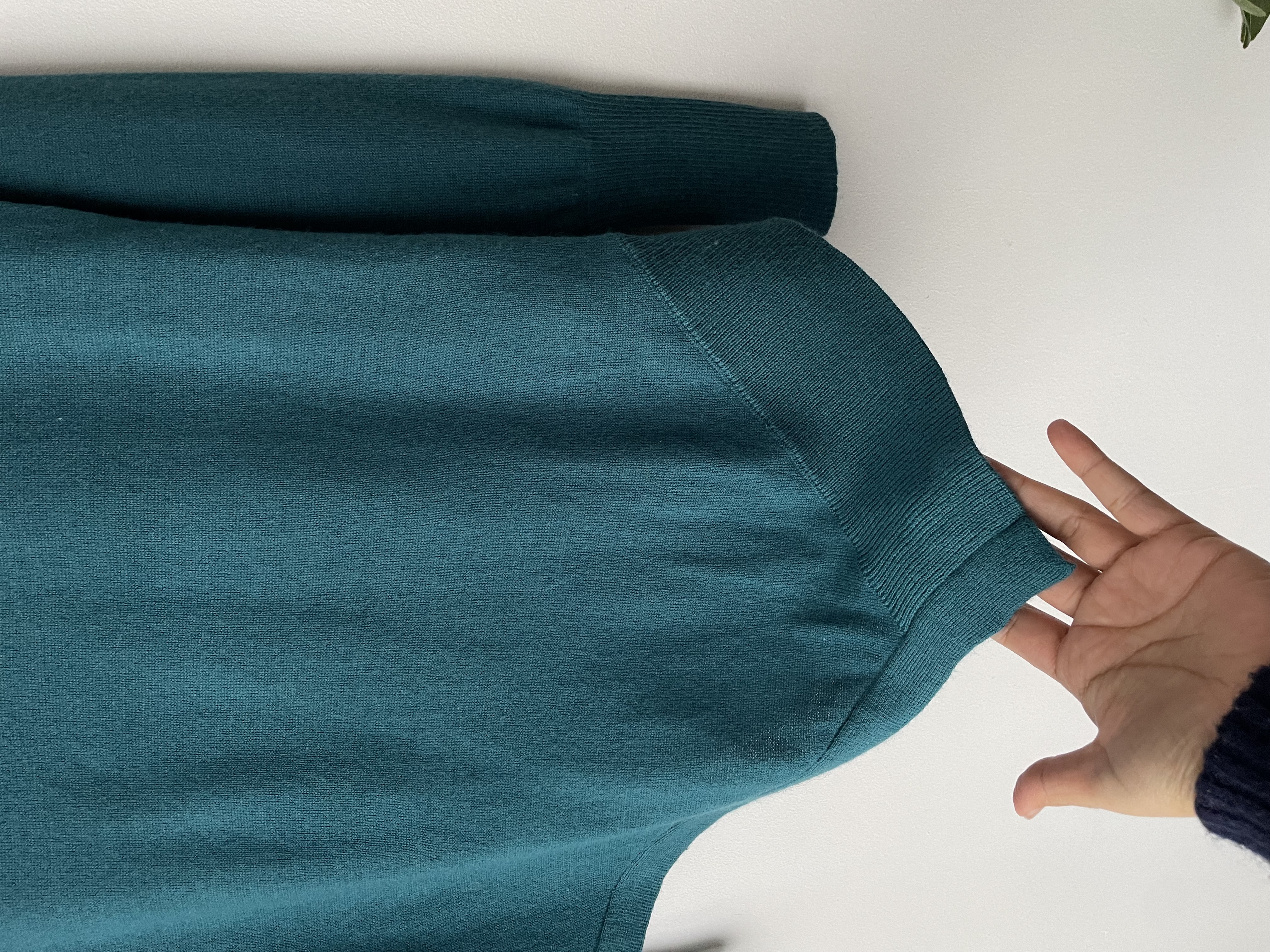Sweater petróleo lana. Talla: S 3