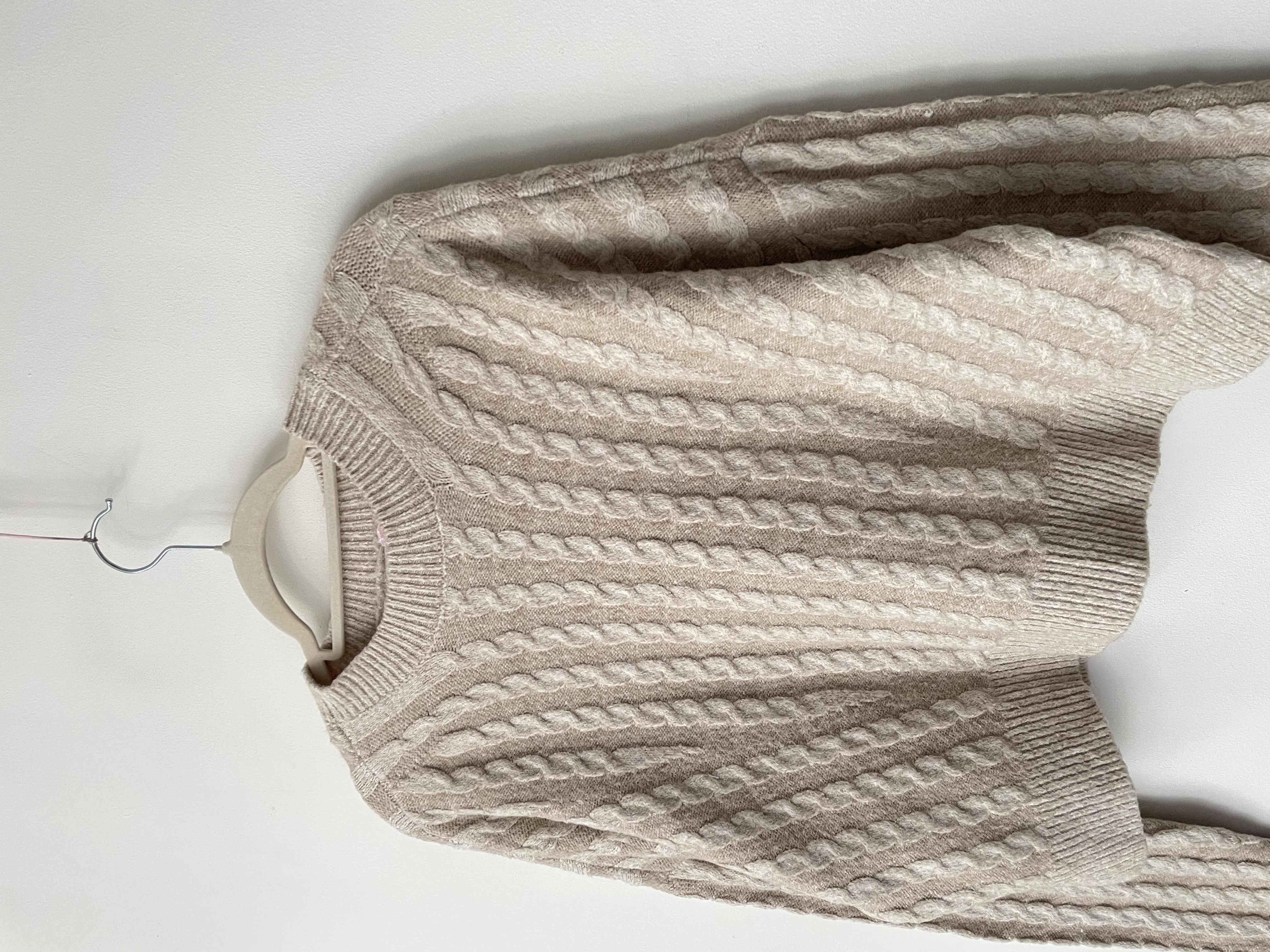 Sweatwe trenzado. Talla: S overisized 8M/ 2