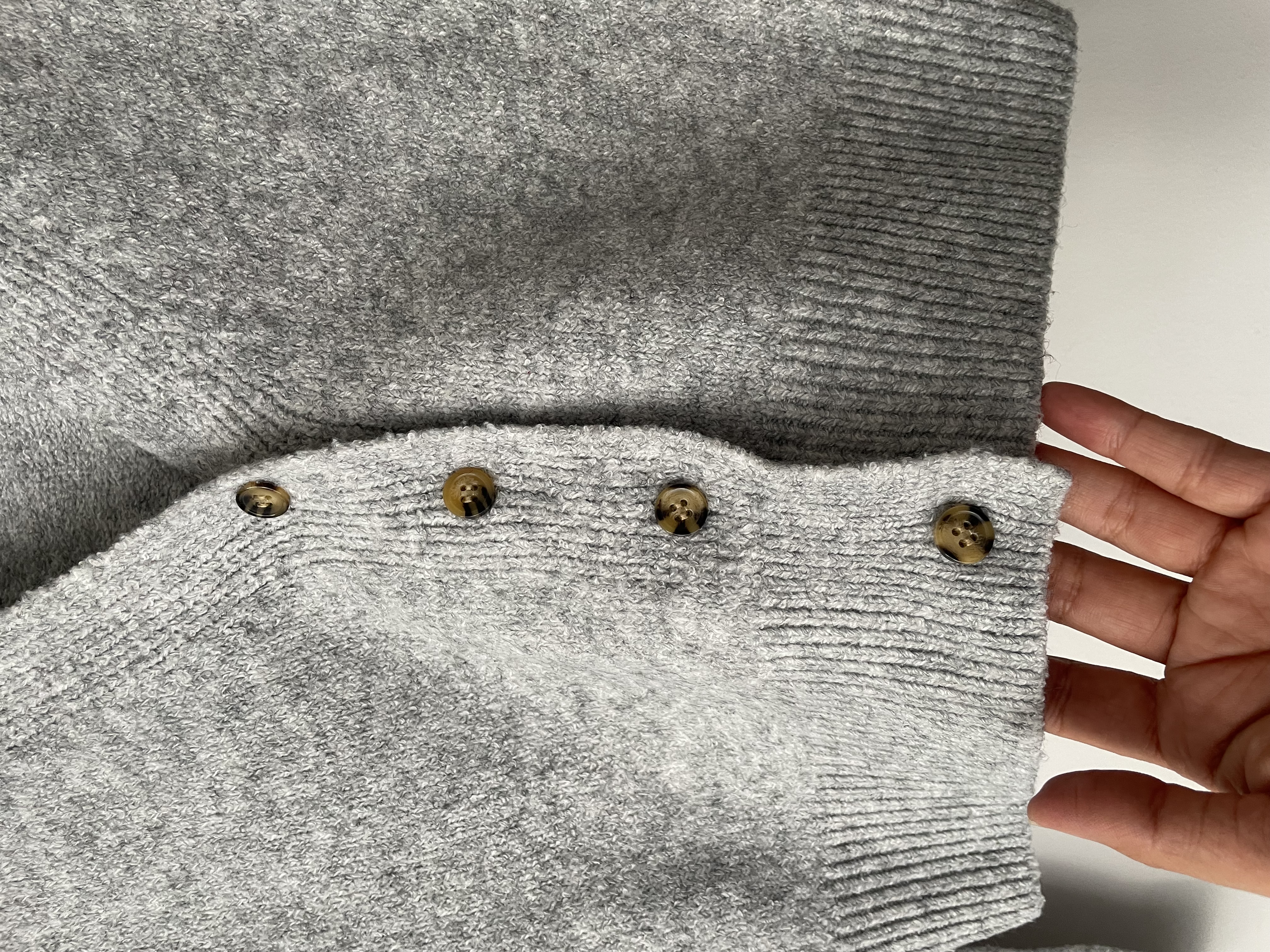 Cardigan gris. Talla: S 3