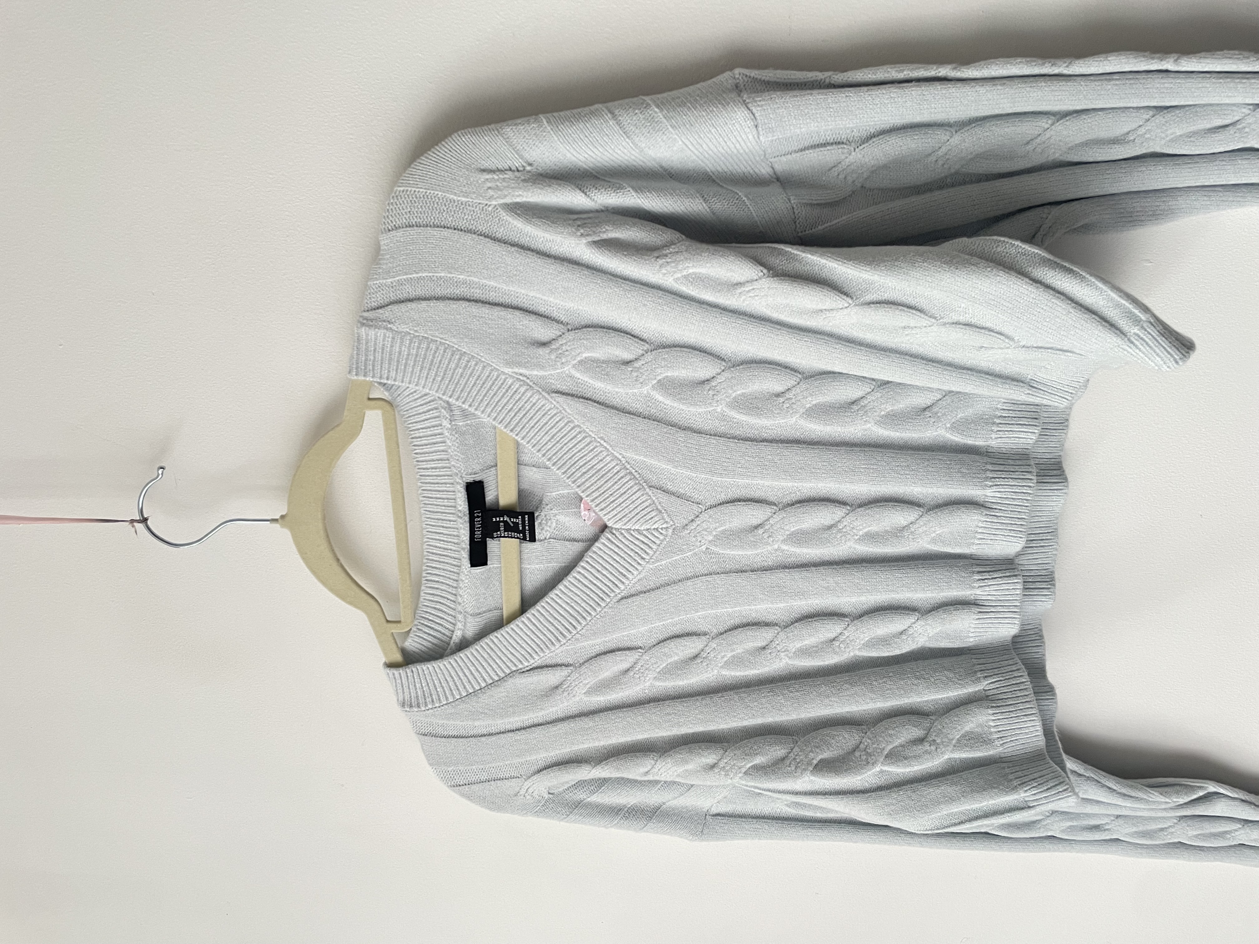 Sweater celeste trenza. Tala: M 2