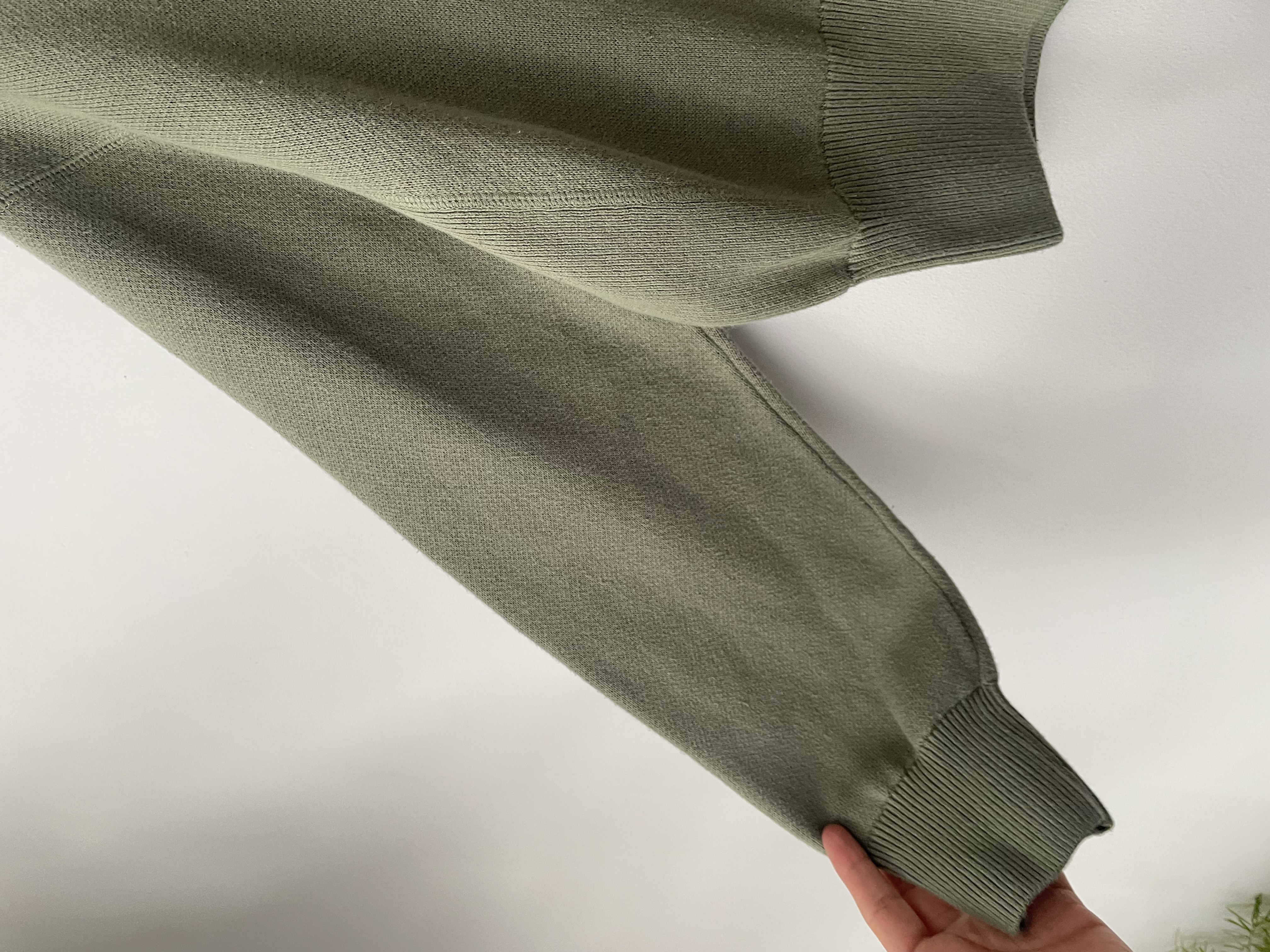 Sweater verde. Talla: S holgado 3