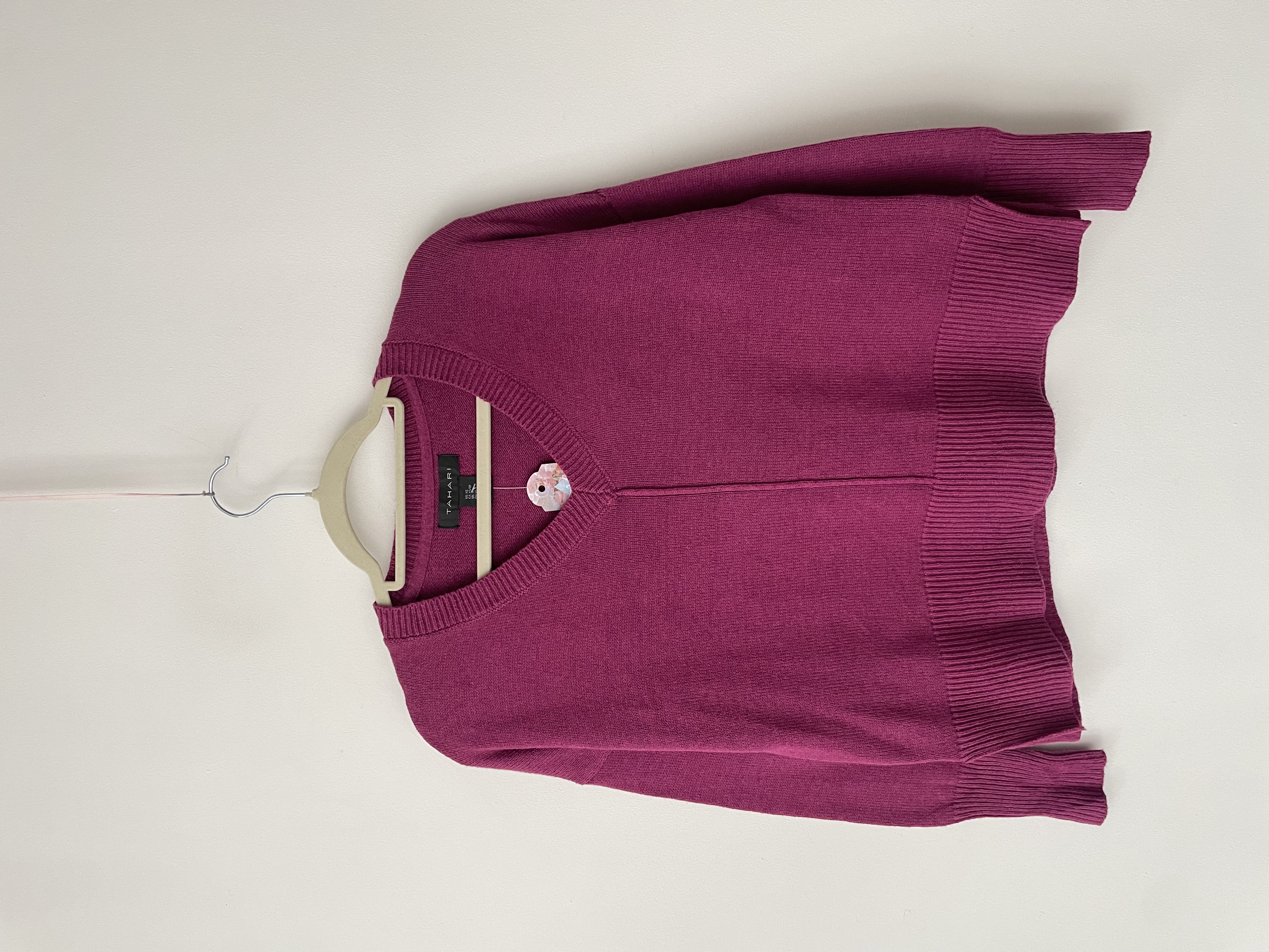 Sweater magenta. Talla: XS 1