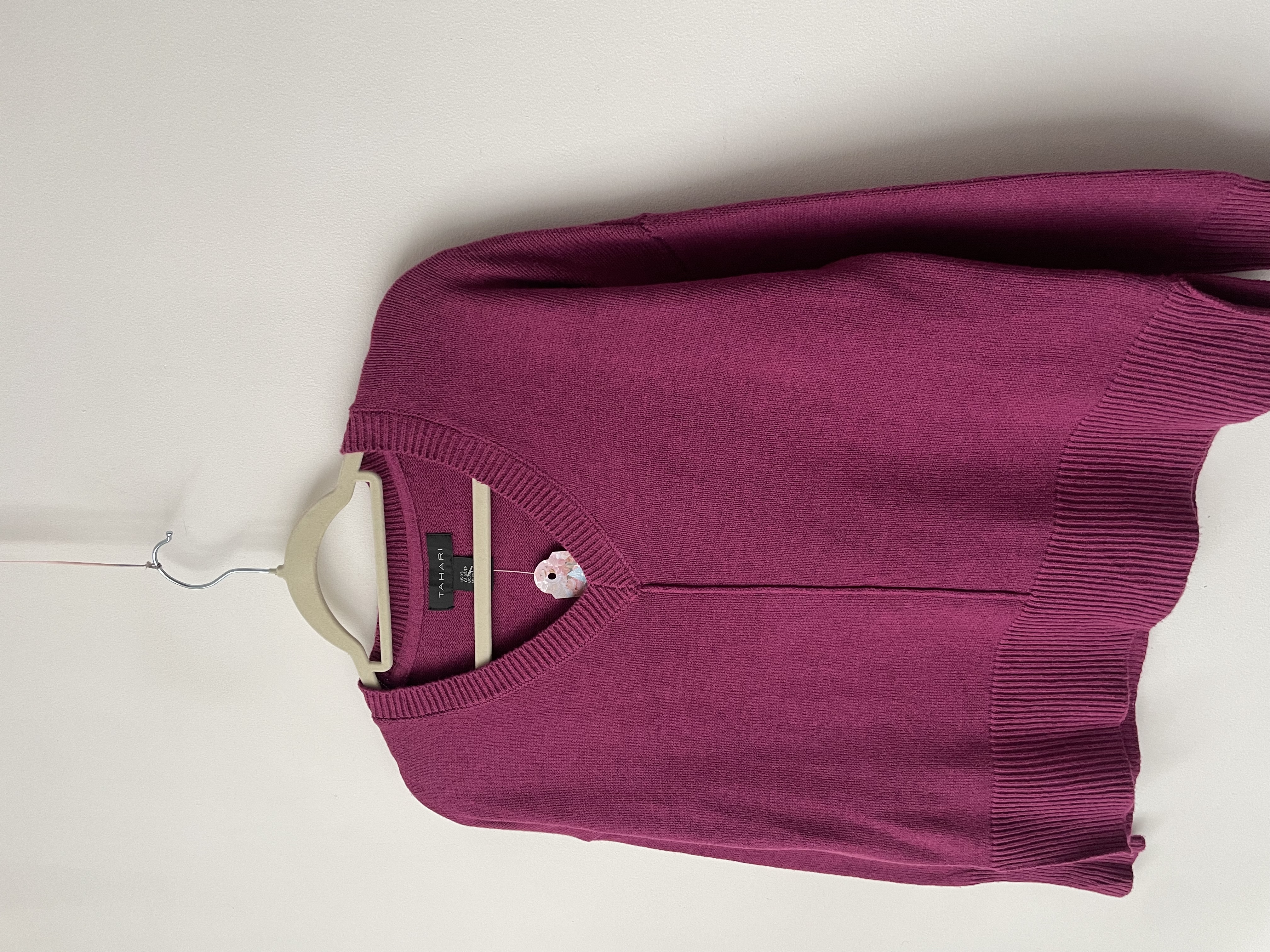 Sweater magenta. Talla: XS 2