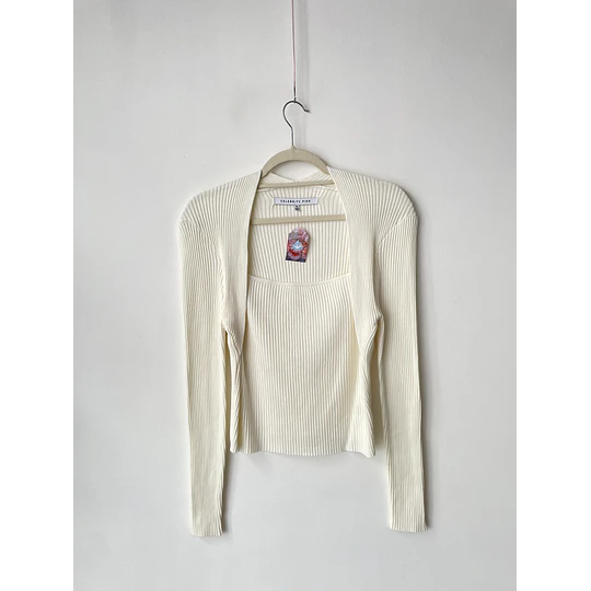 Polera blanca. Talla: M