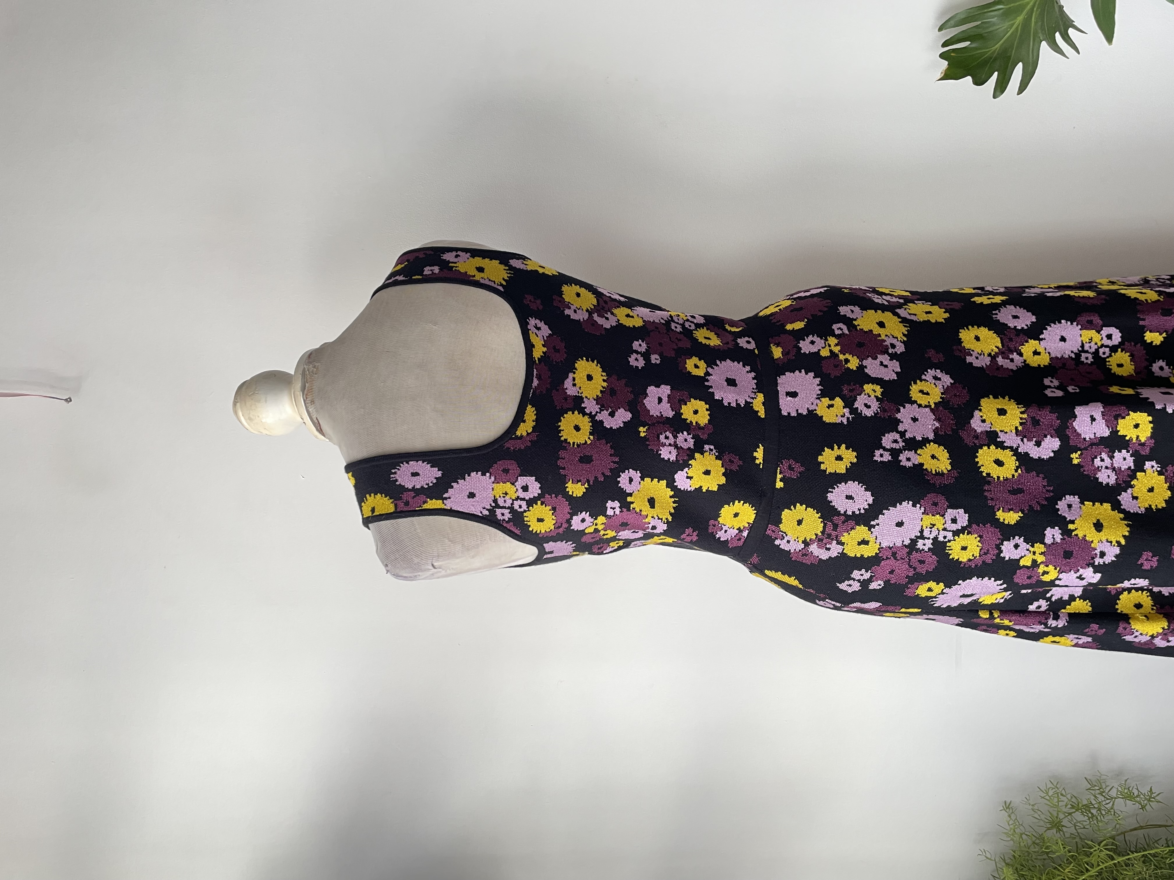 Vestido flores. Talla: M elasticado  5