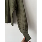 Sweater verde musgo. Talla: L 3
