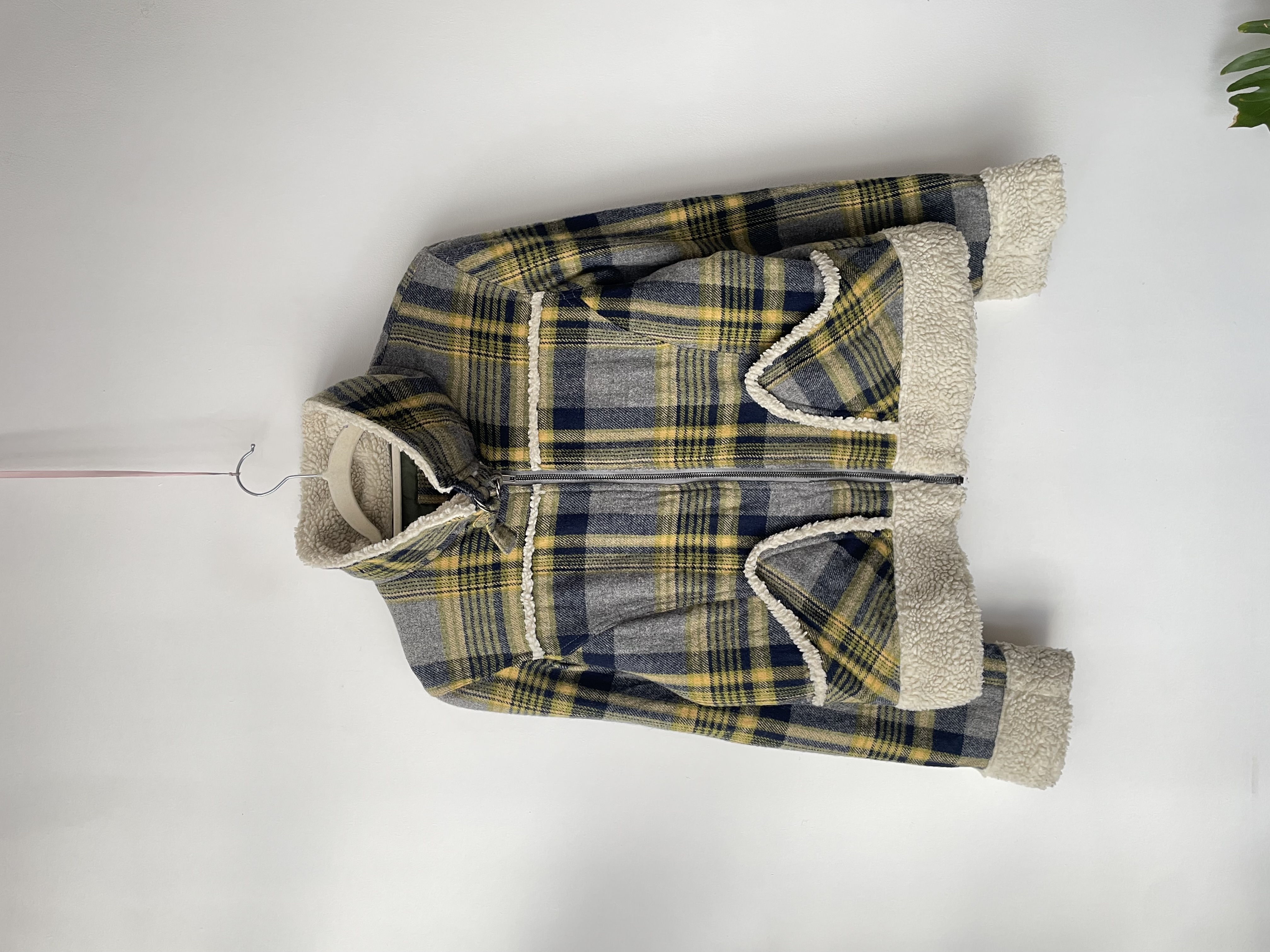 Chaqueta tartán. Talla: L chica (m) 1