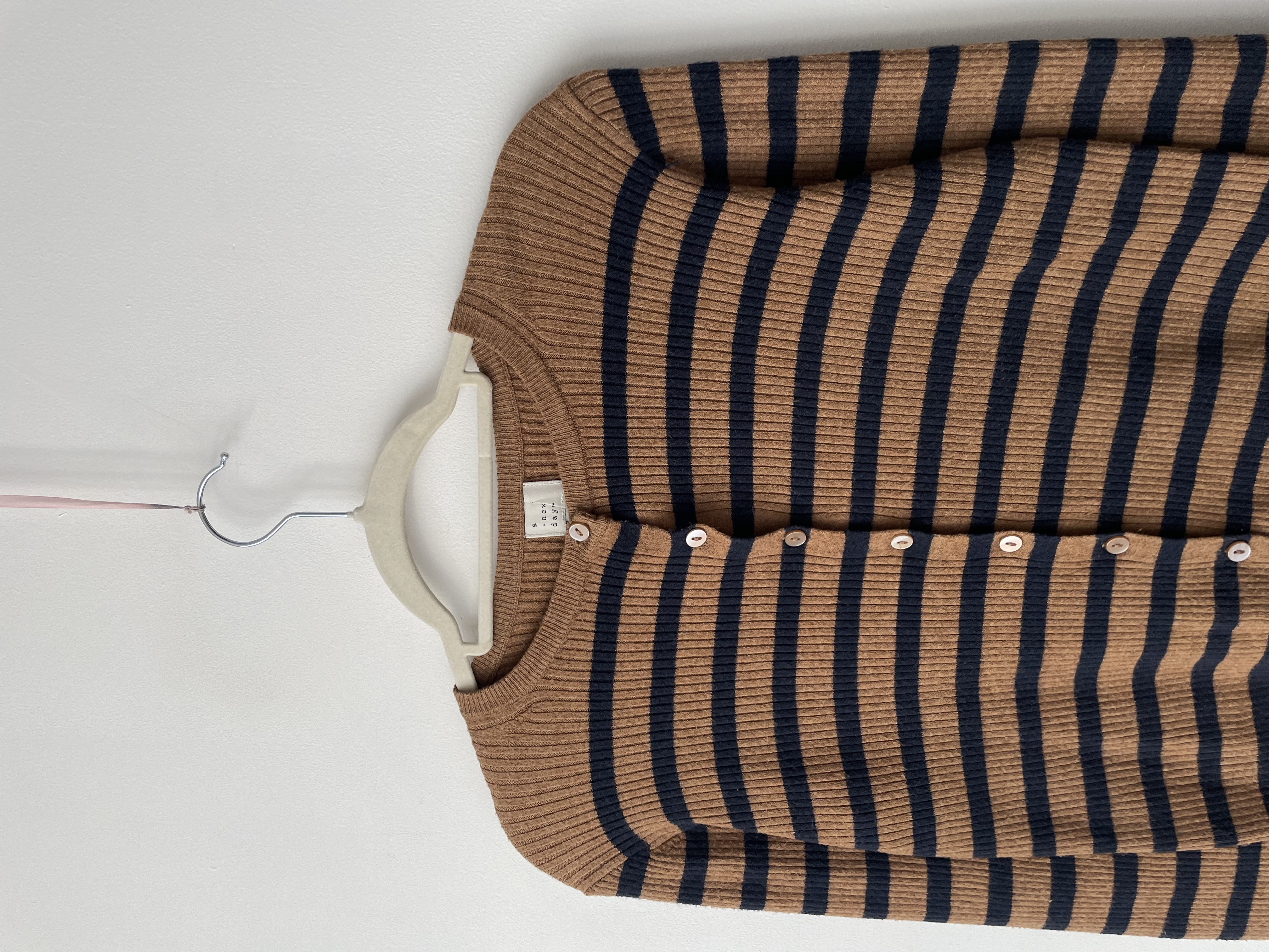 Cardigan líneas. Talla: S 2