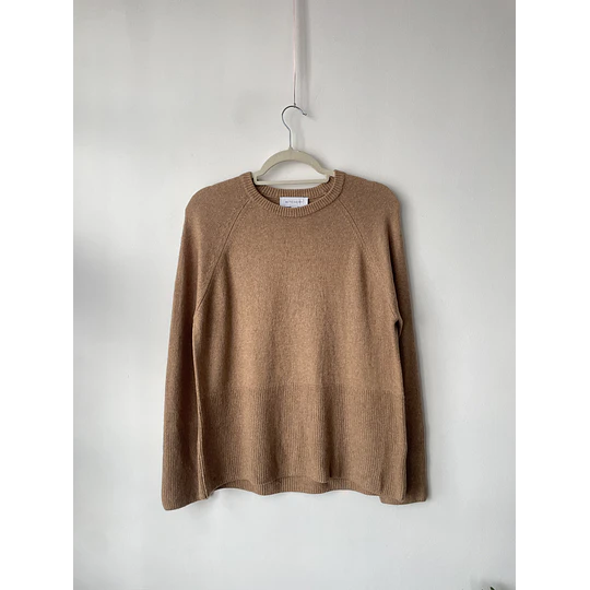 Sweater camel. Talla: M holgado