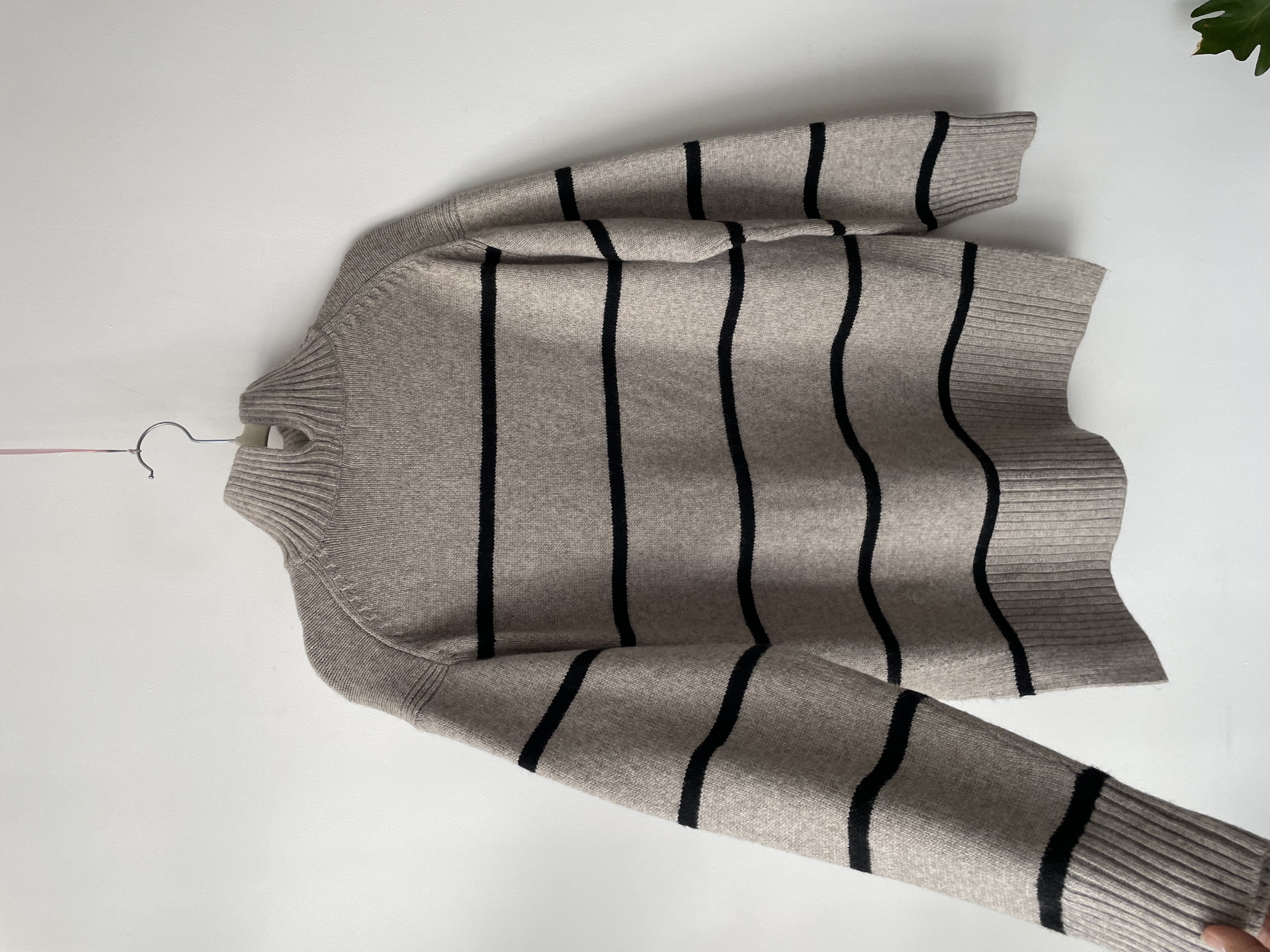 Sweater líneas. Talla: S oversized (m/L) 5