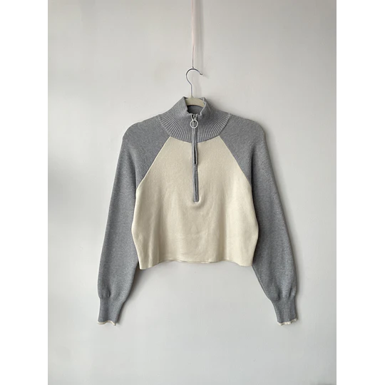Sweater bicolor. Talla: S holgado