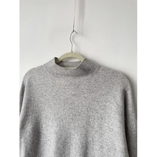 Sweater cachemira. Talla: XL chico (L)