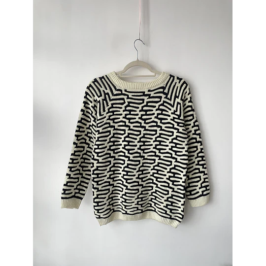 Sweater b/n lana. Talla: M