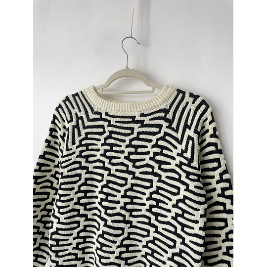 Sweater b/n lana. Talla: M