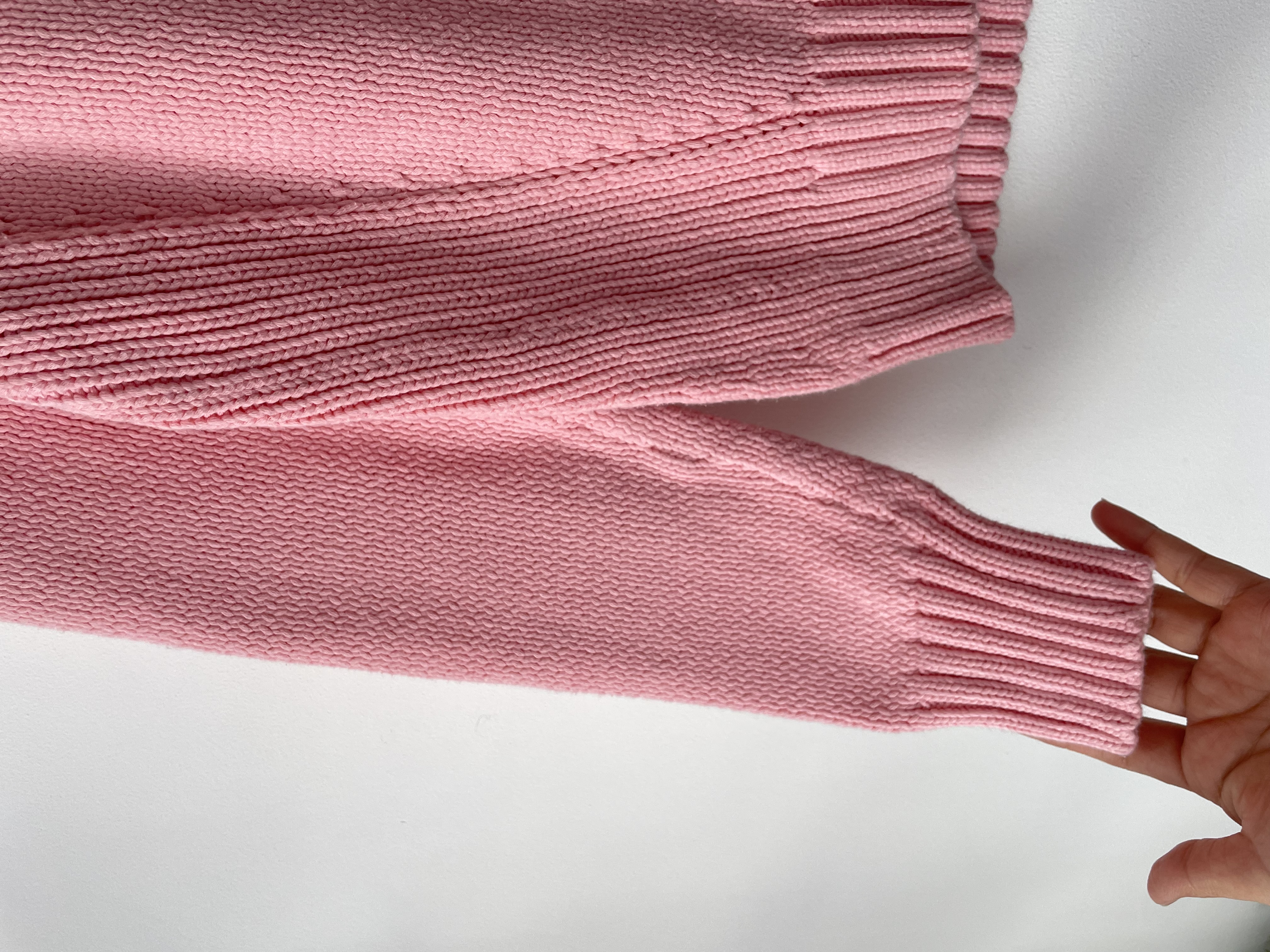 Sweater Rosa. Talla: S 3