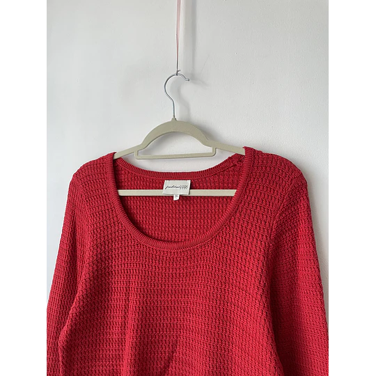 Sweater rojo. Talla: L