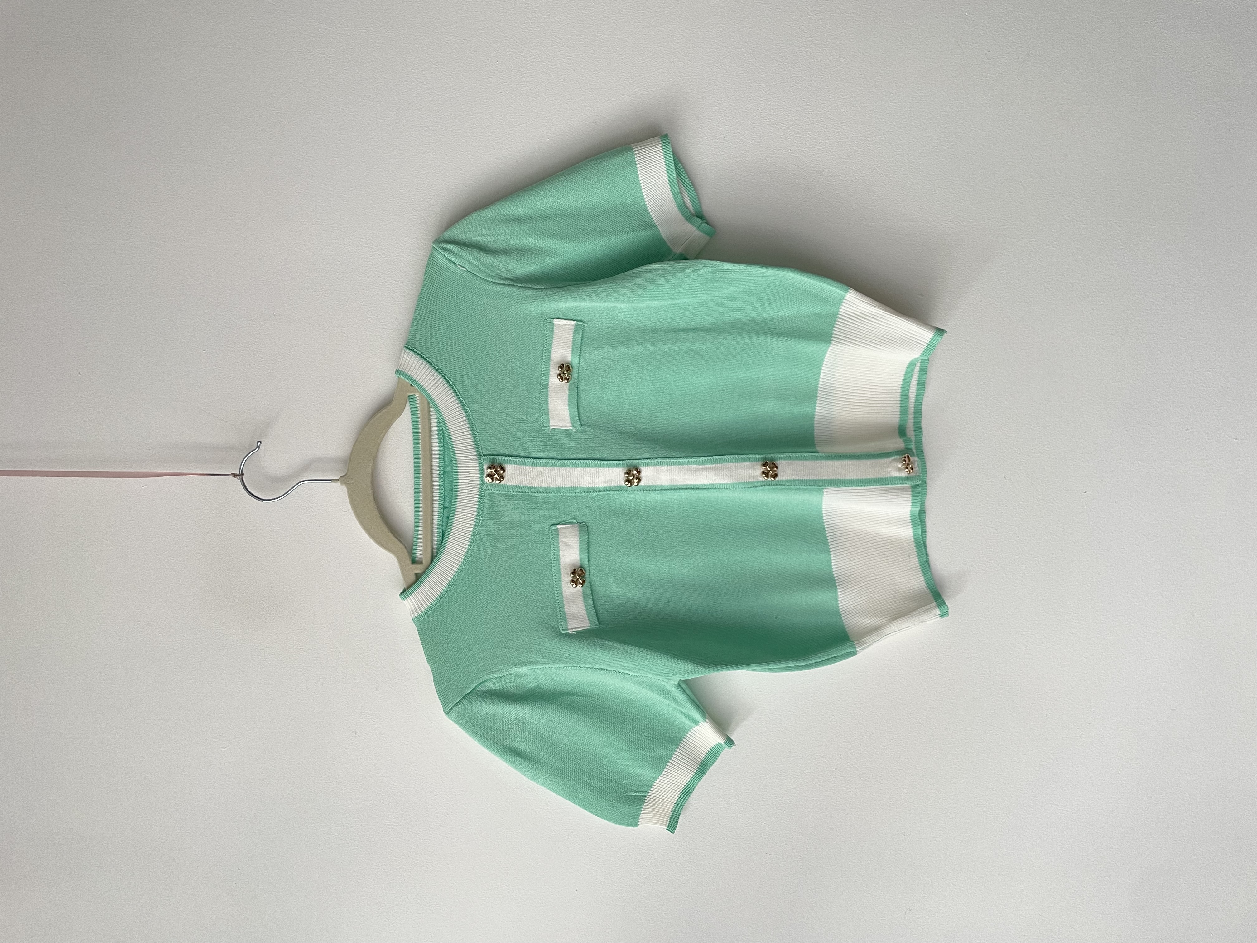 Polera verde agua. Talla: S 1