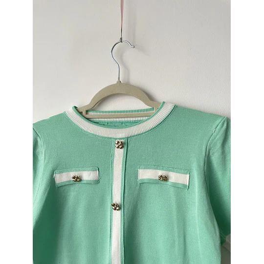 Polera verde agua. Talla: S