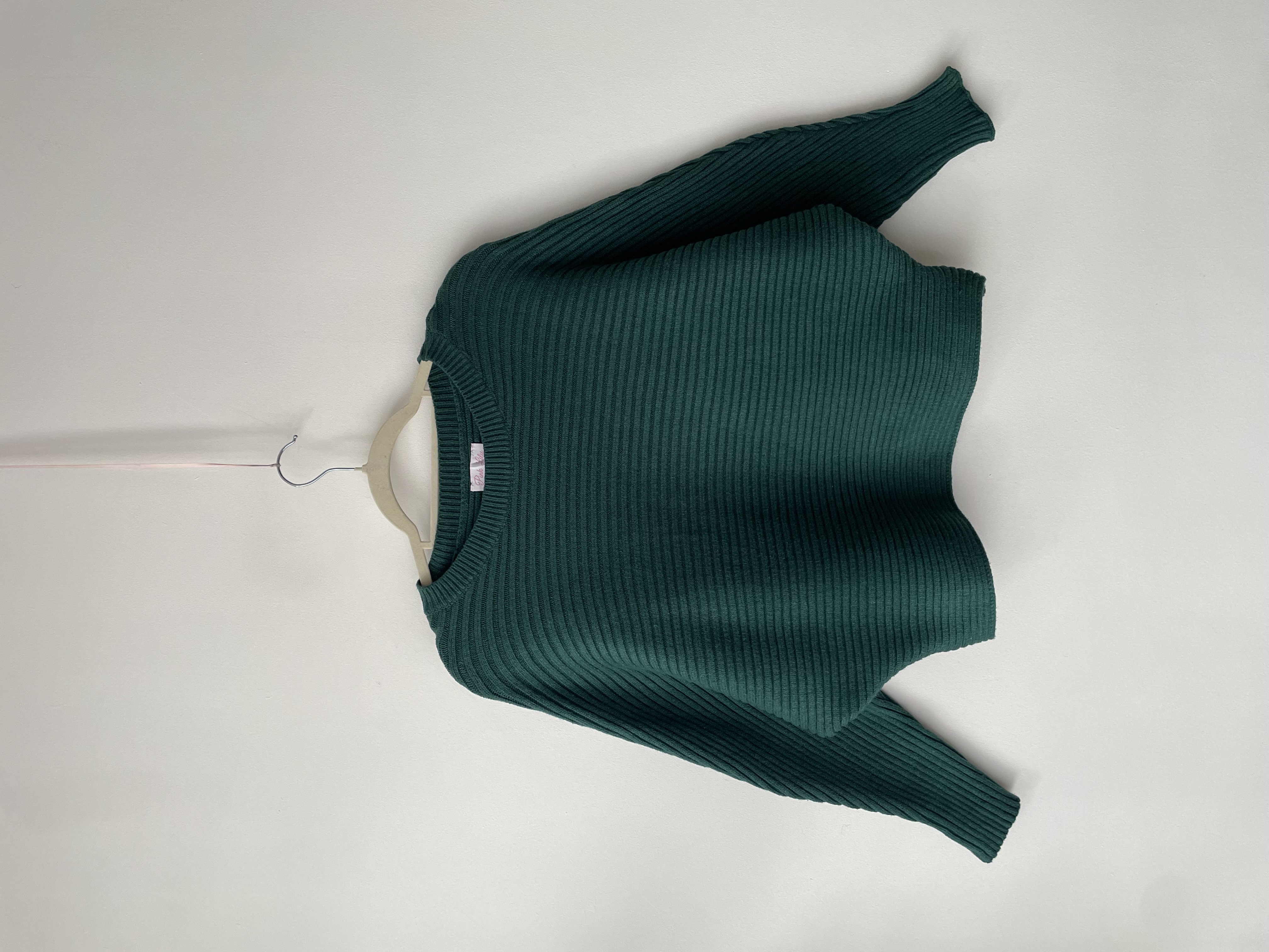 Sweater verde. Talla: M 1
