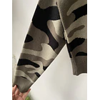 Sweater camuflaje. Talla: M 3