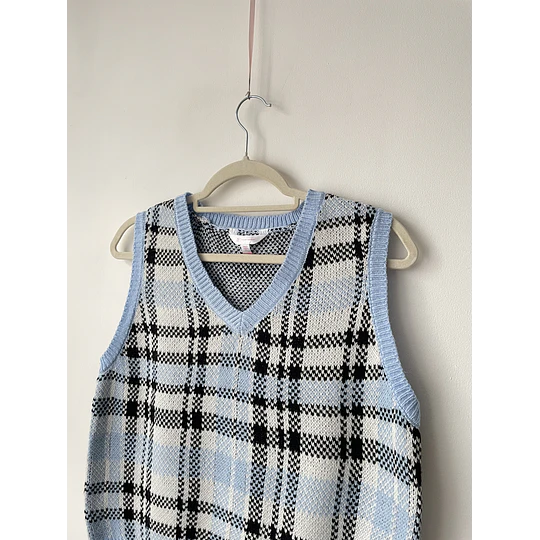 Vest celeste. Talla: L