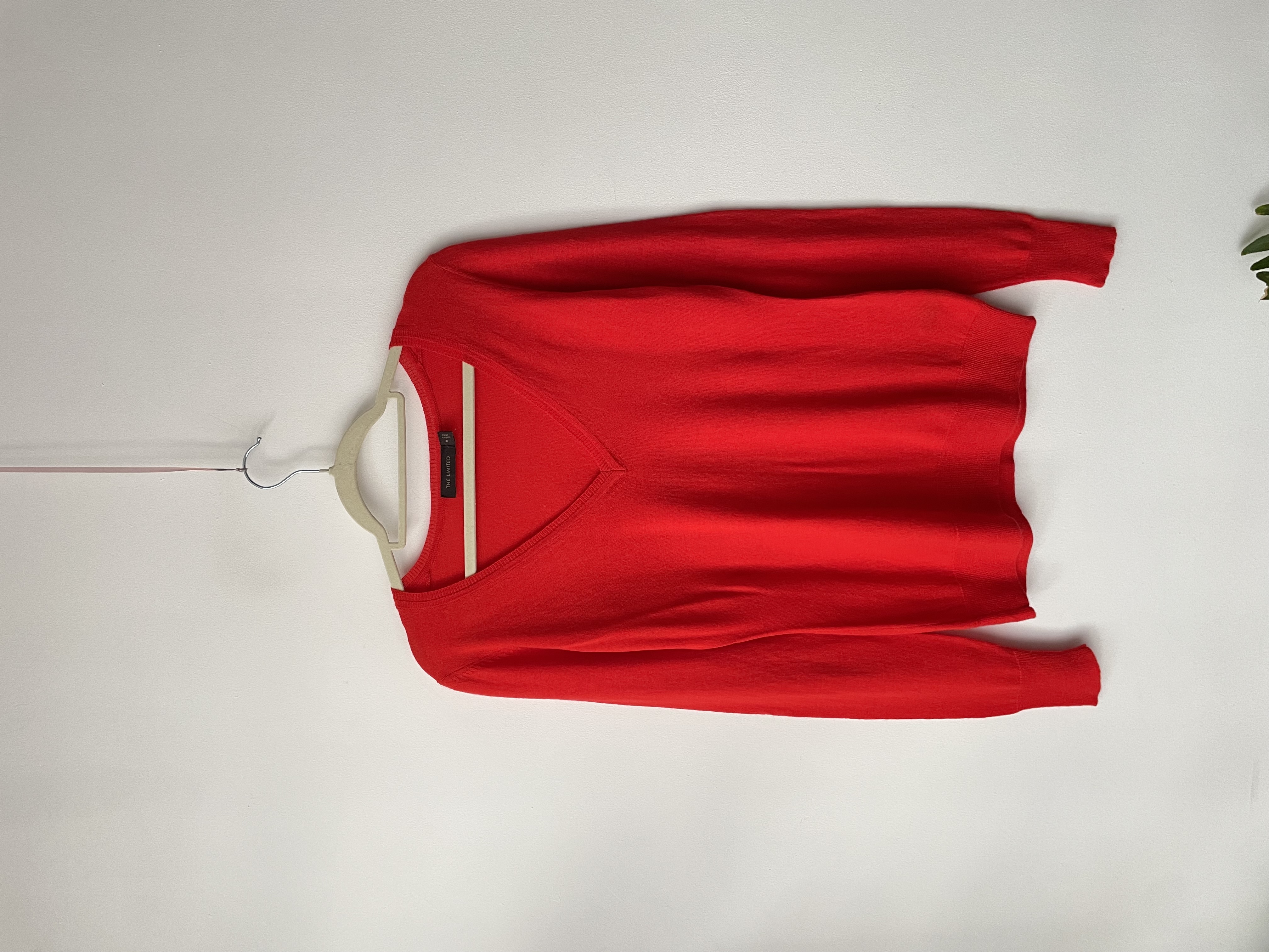 Sweater rojo lana. Talla: M 1
