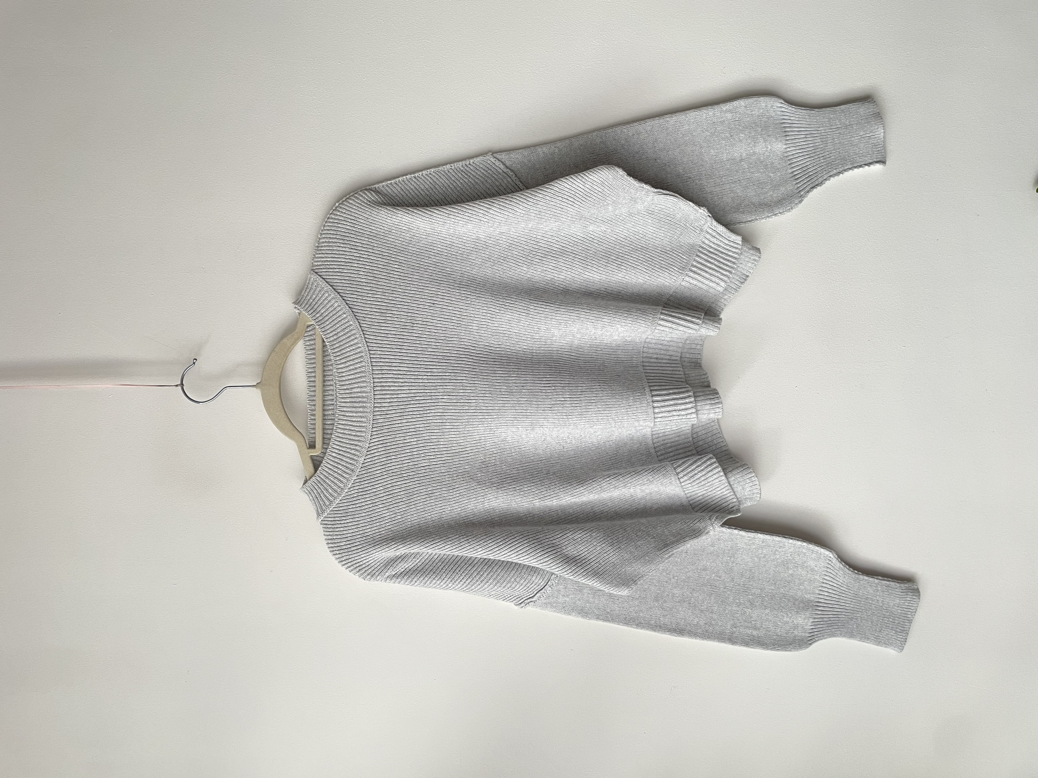 Sweater gris. Talla: S oversized 1