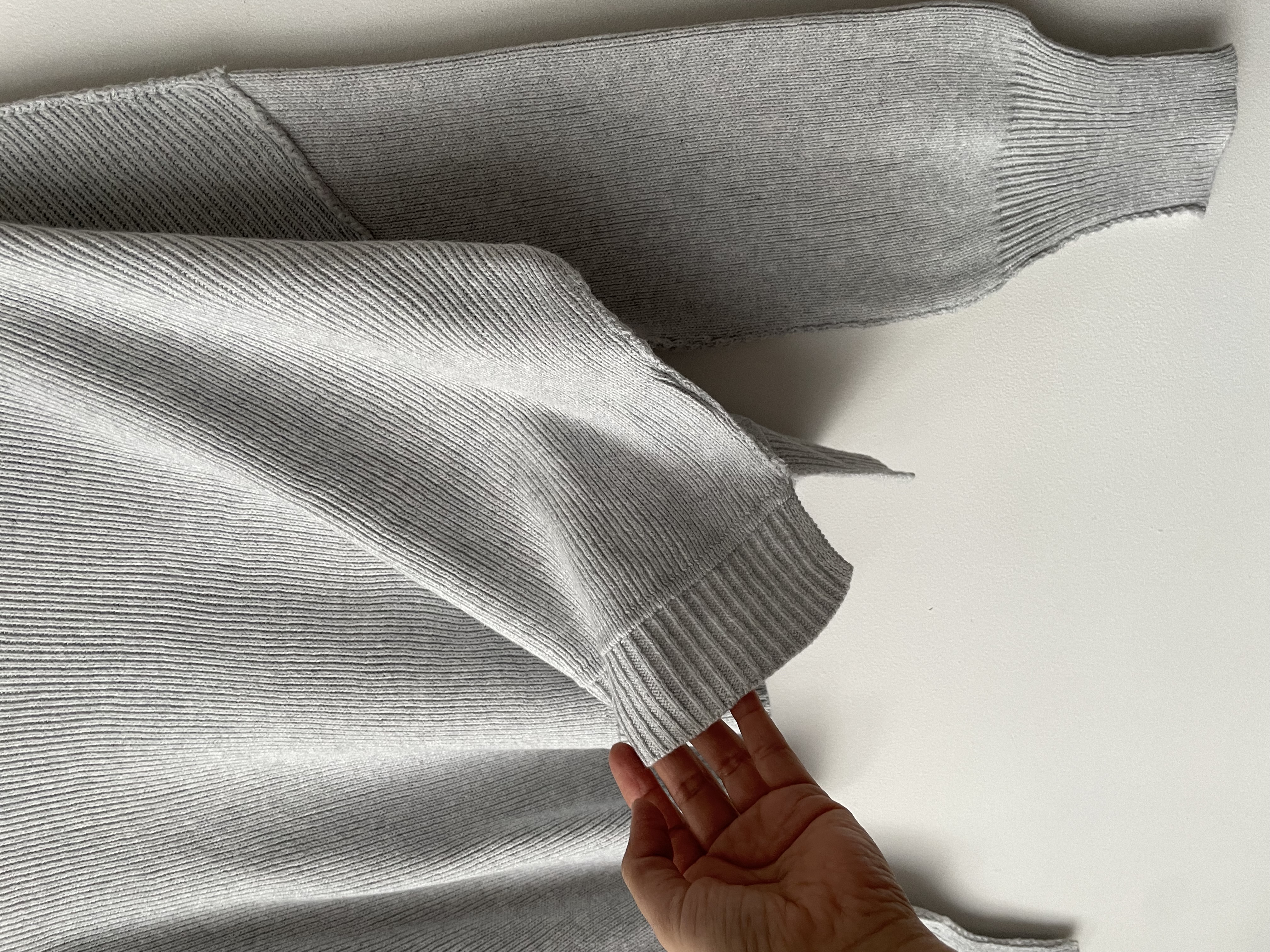 Sweater gris. Talla: S oversized 2