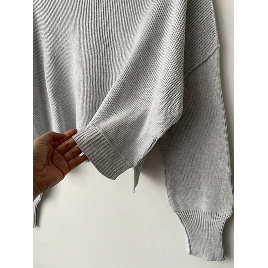 Sweater gris. Talla: S oversized