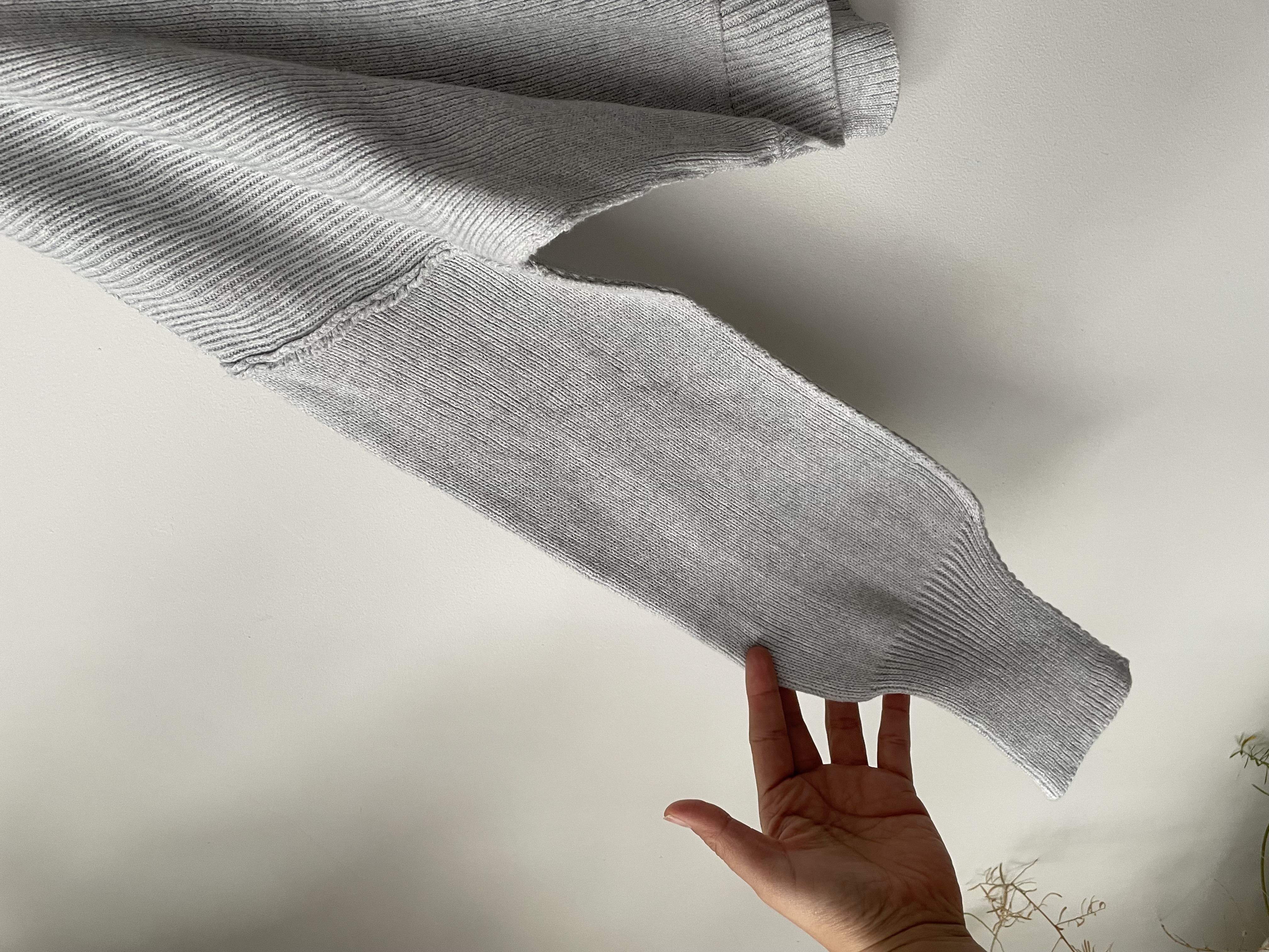 Sweater gris. Talla: S oversized 3